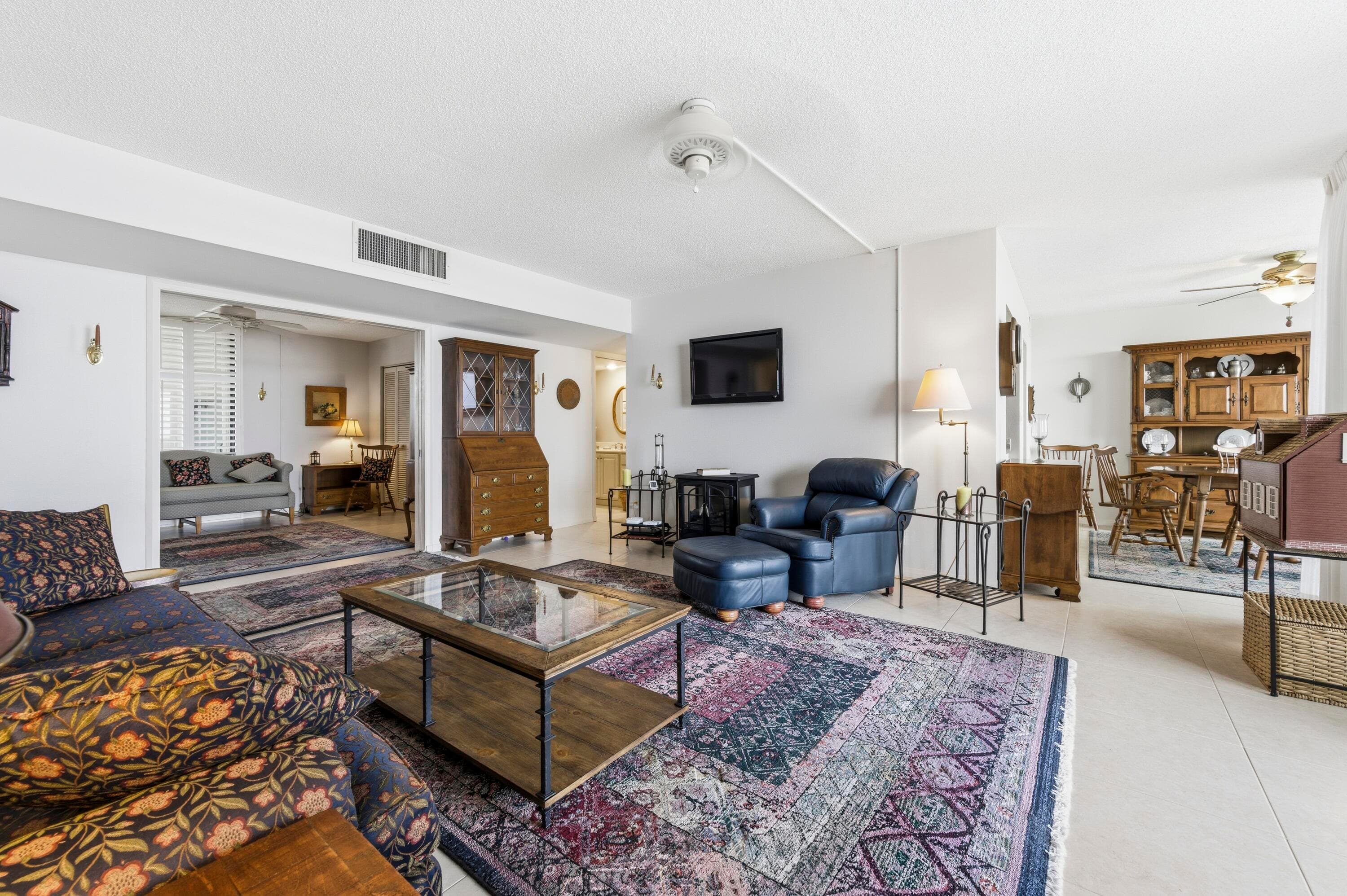 126 Lakeshore Drive 526, North Palm Beach, FL 33408 — photo 6 of 32