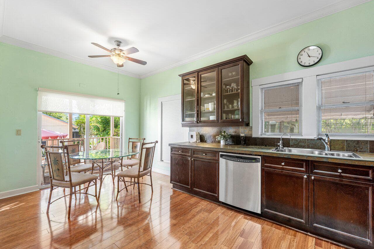 219 S Swinton Avenue, Delray Beach, FL 33444 — photo 20 of 43