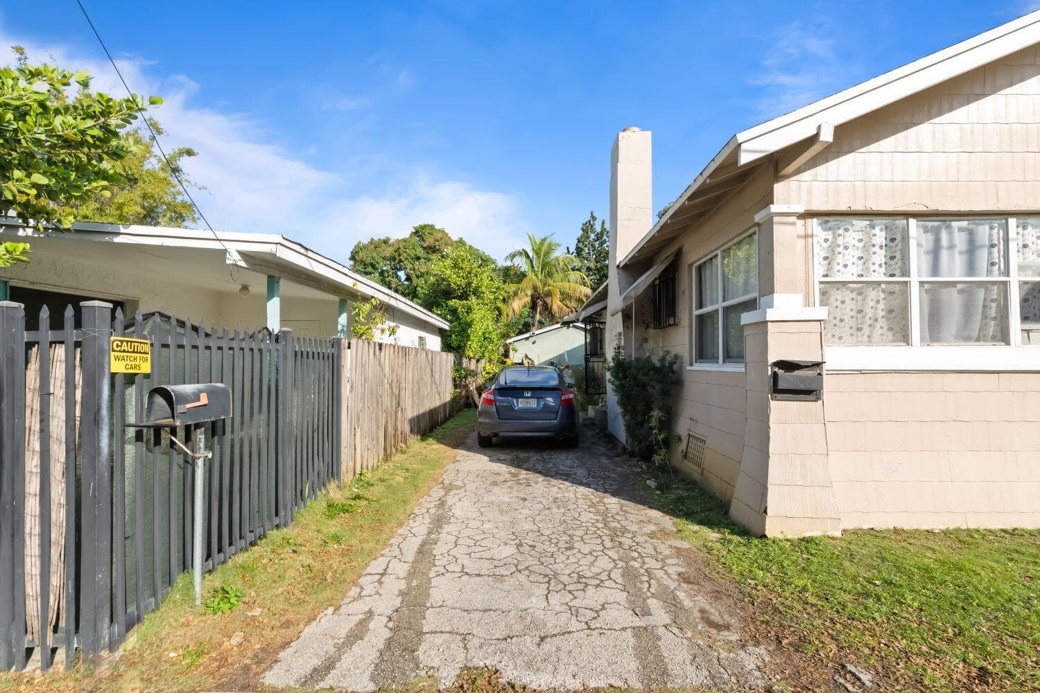 8111 NE 1st Avenue, Miami, FL 33138 — photo 13 of 32