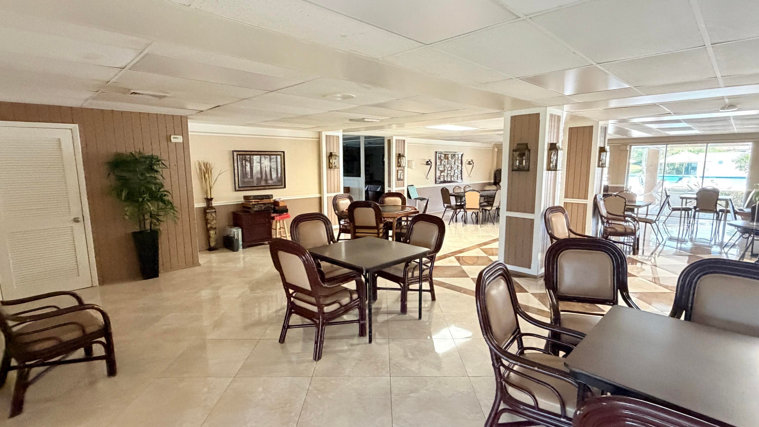 320 Lake Dora Drive 320, West Palm Beach, FL 33411 — photo 16 of 19