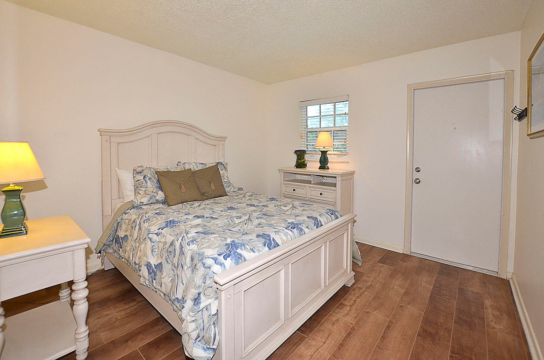 900 Jasmine Lane 9a, Vero Beach, FL 32963 — photo 16 of 25