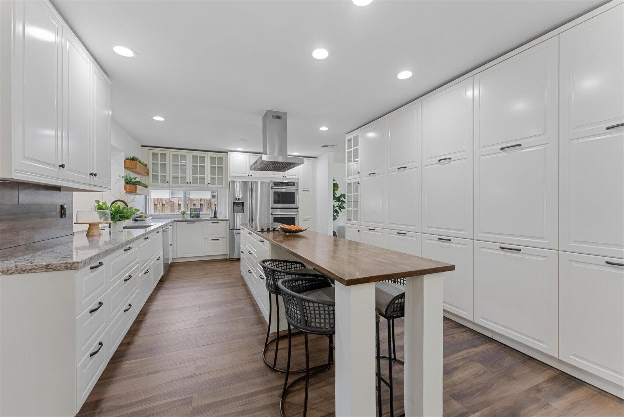 5412 Arthur Street, Hollywood, FL 33021 — photo 12 of 67