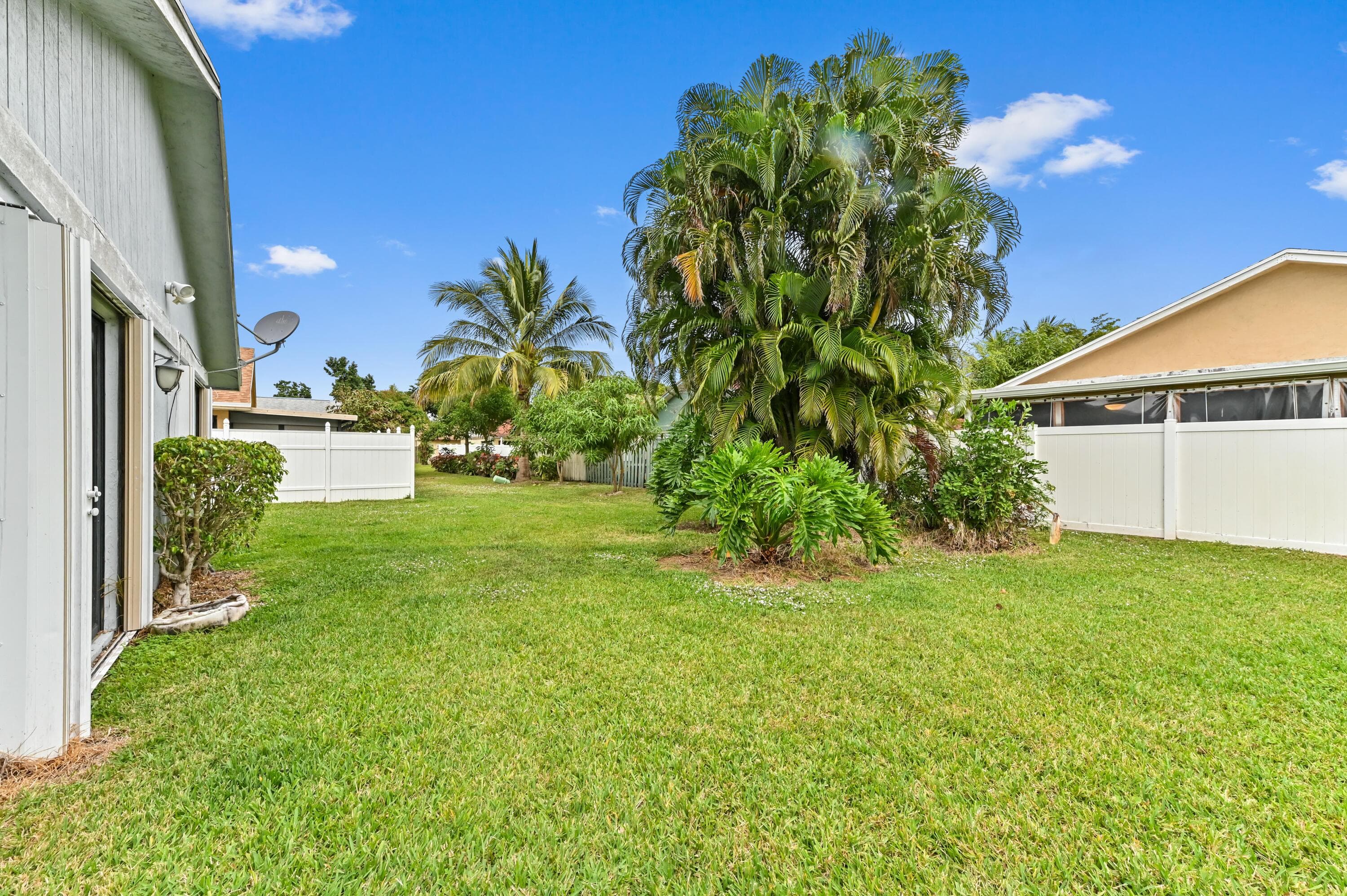 1390 Summit Run Circle, West Palm Beach, FL 33415 — photo 22 of 25