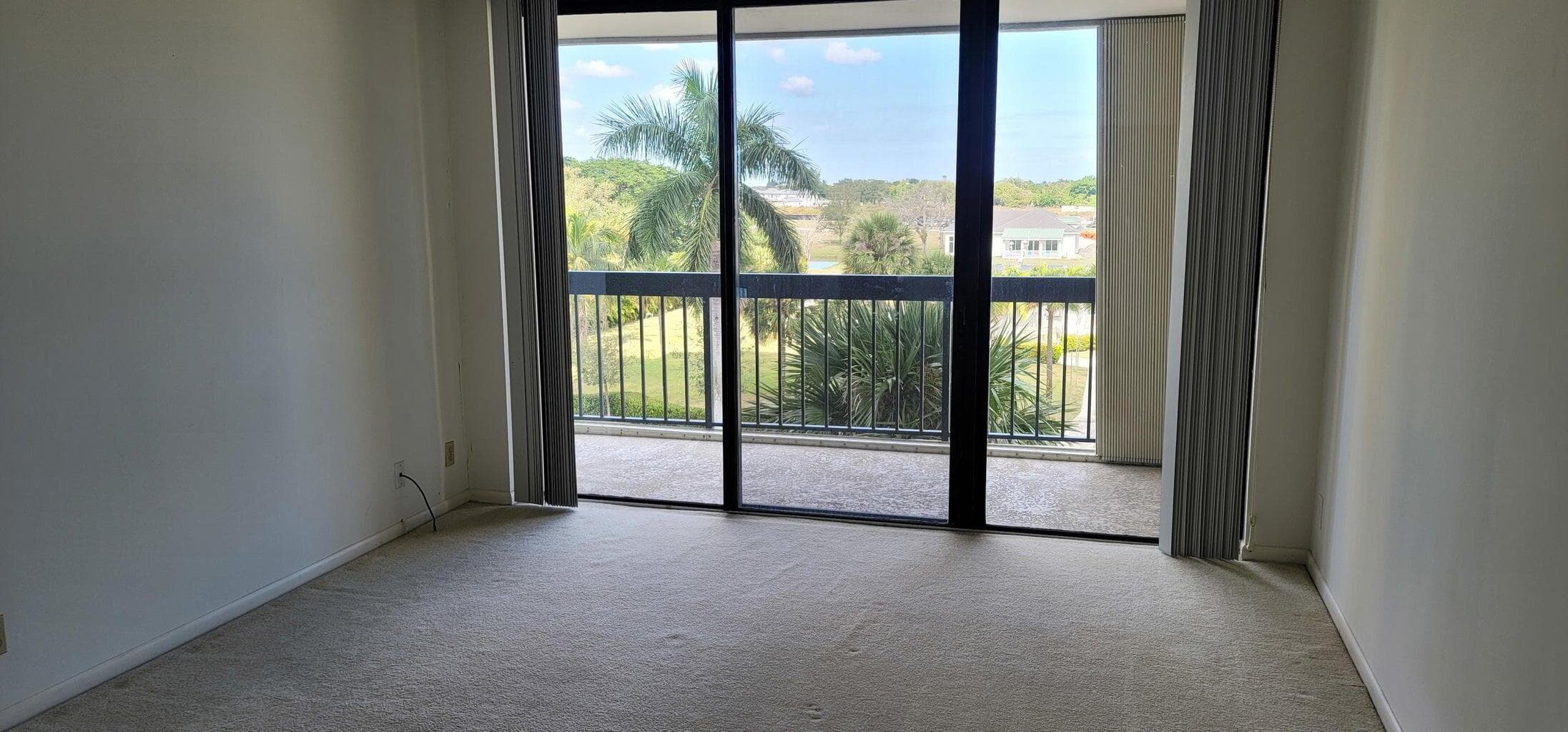 2425 Presidential Way 402, West Palm Beach, FL 33401 — photo 13 of 26
