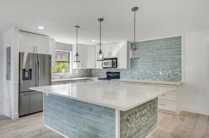 360 Wilma Circle 7, Riviera Beach, FL 33404 — photo 5 of 15