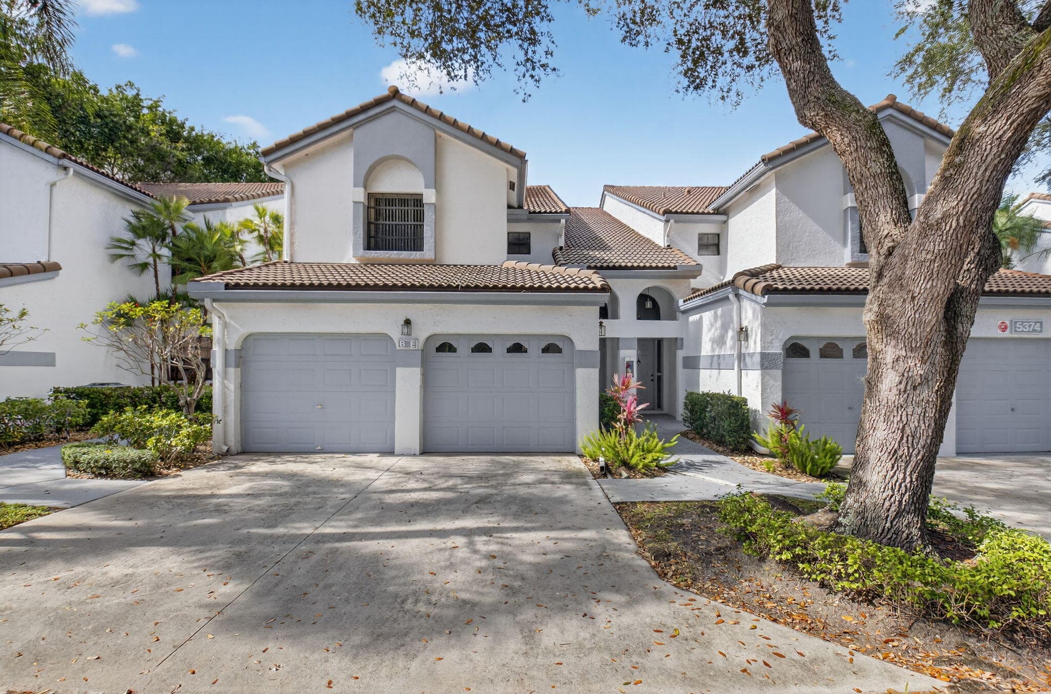 5374 Venetia Court E, Boynton Beach, FL 33437 — photo 1 of 56