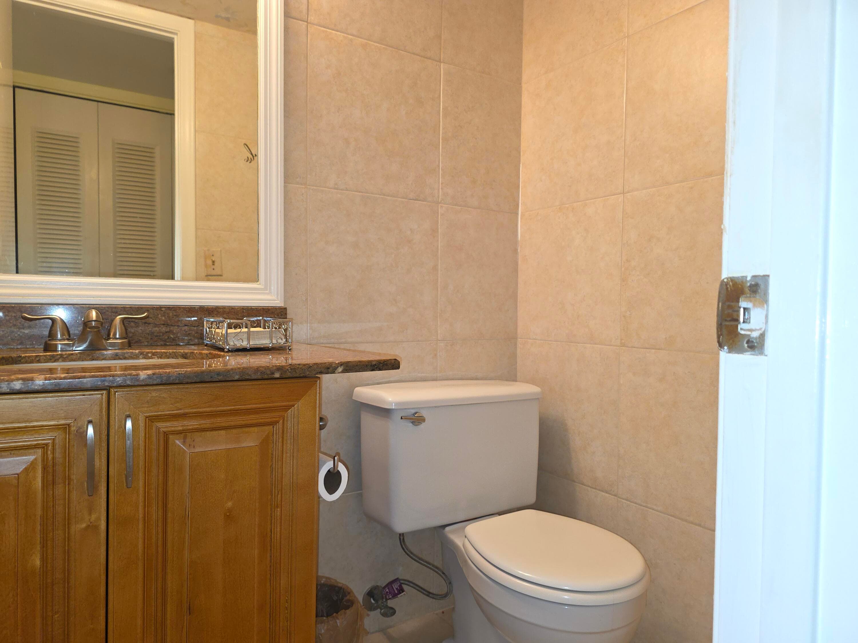 204 Kent L L, West Palm Beach, FL 33417 — photo 19 of 34