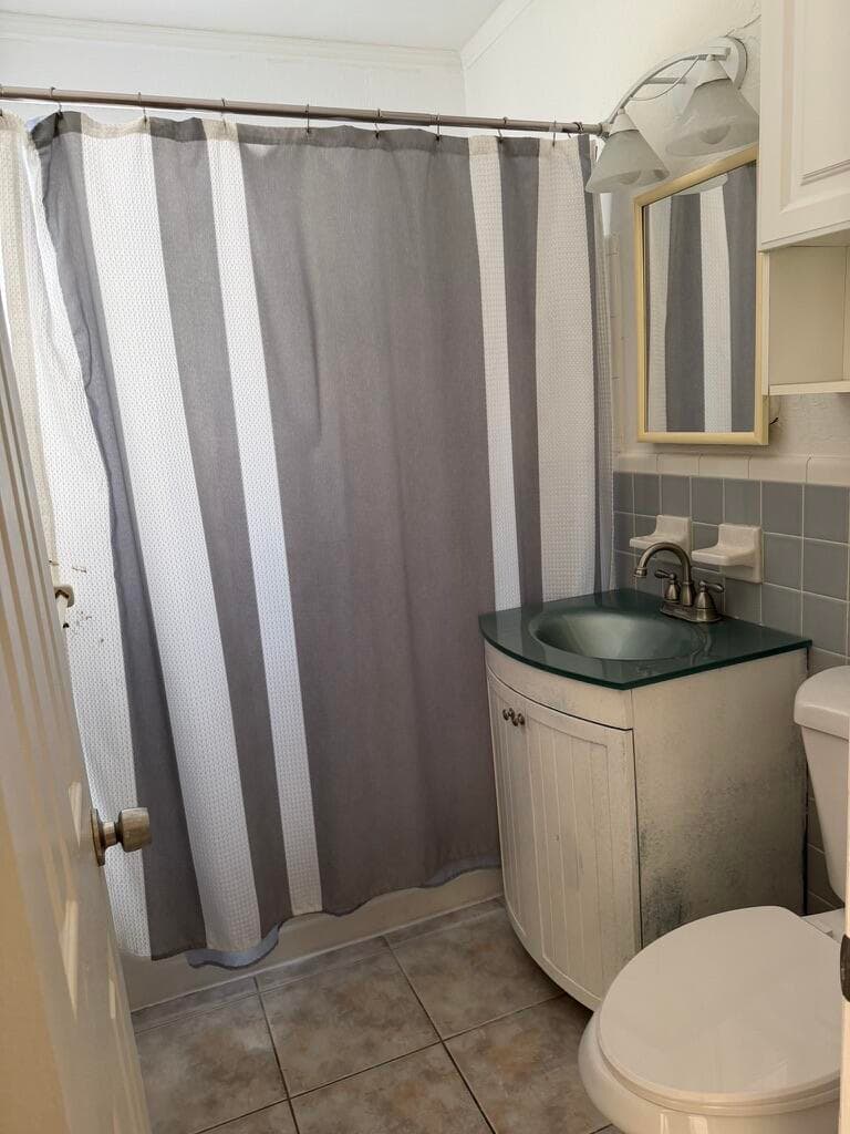 1014 W Drew Street, Lantana, FL 33462 — photo 28 of 35