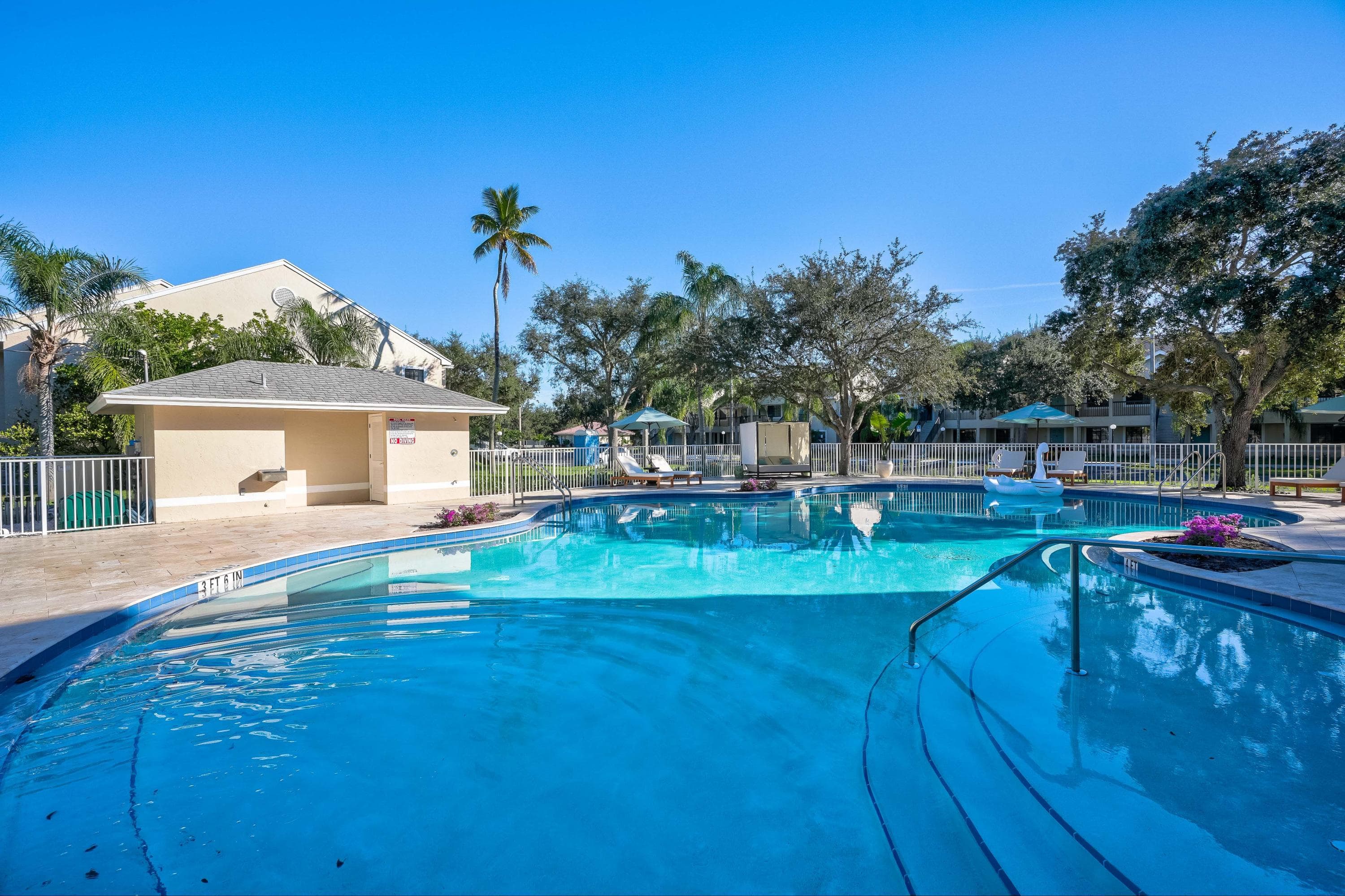 4685 N Haverhill Road A8, West Palm Beach, FL 33417 — photo 31 of 33