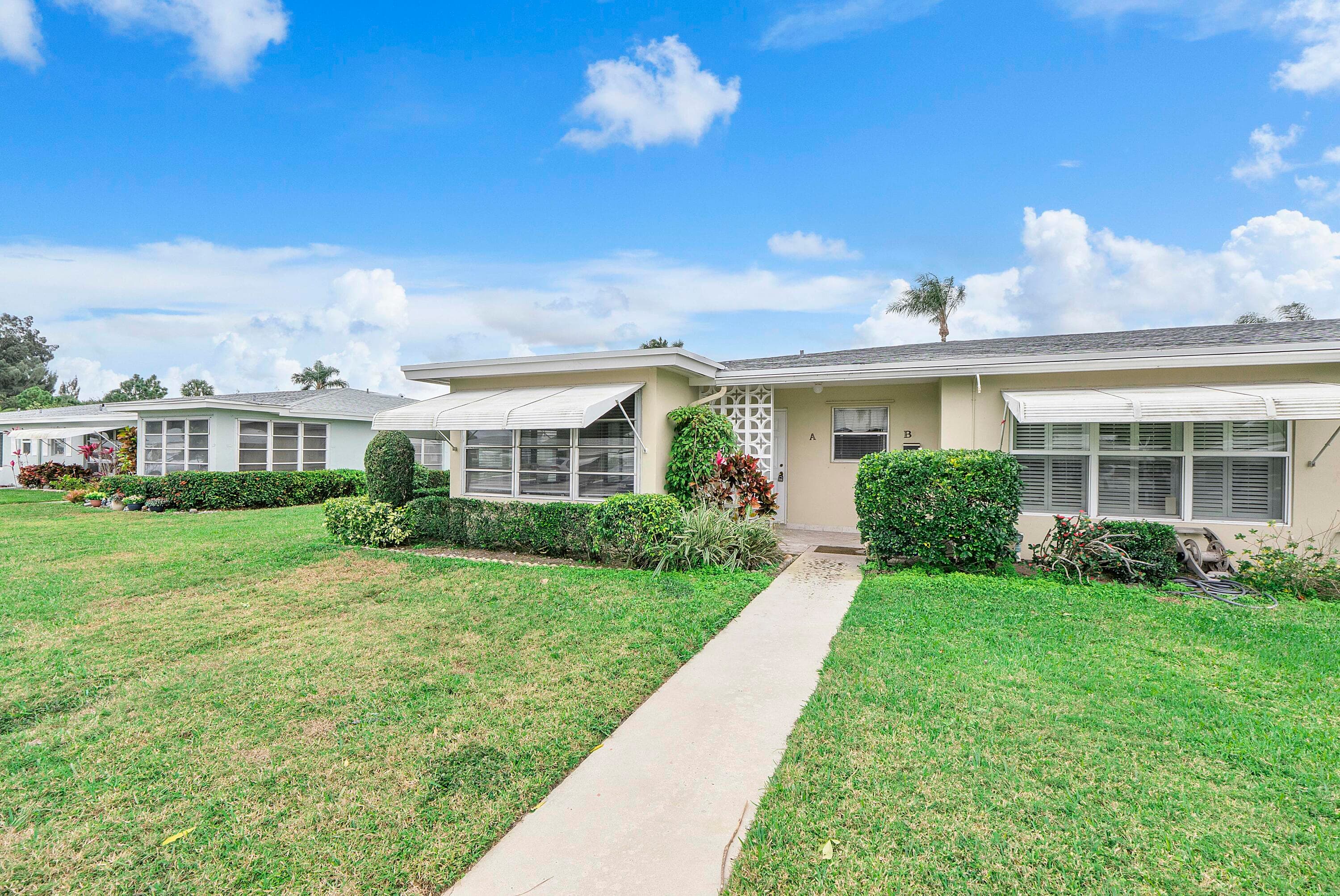 212 High Point Terrace W A, Delray Beach, FL 33445 — photo 1 of 34