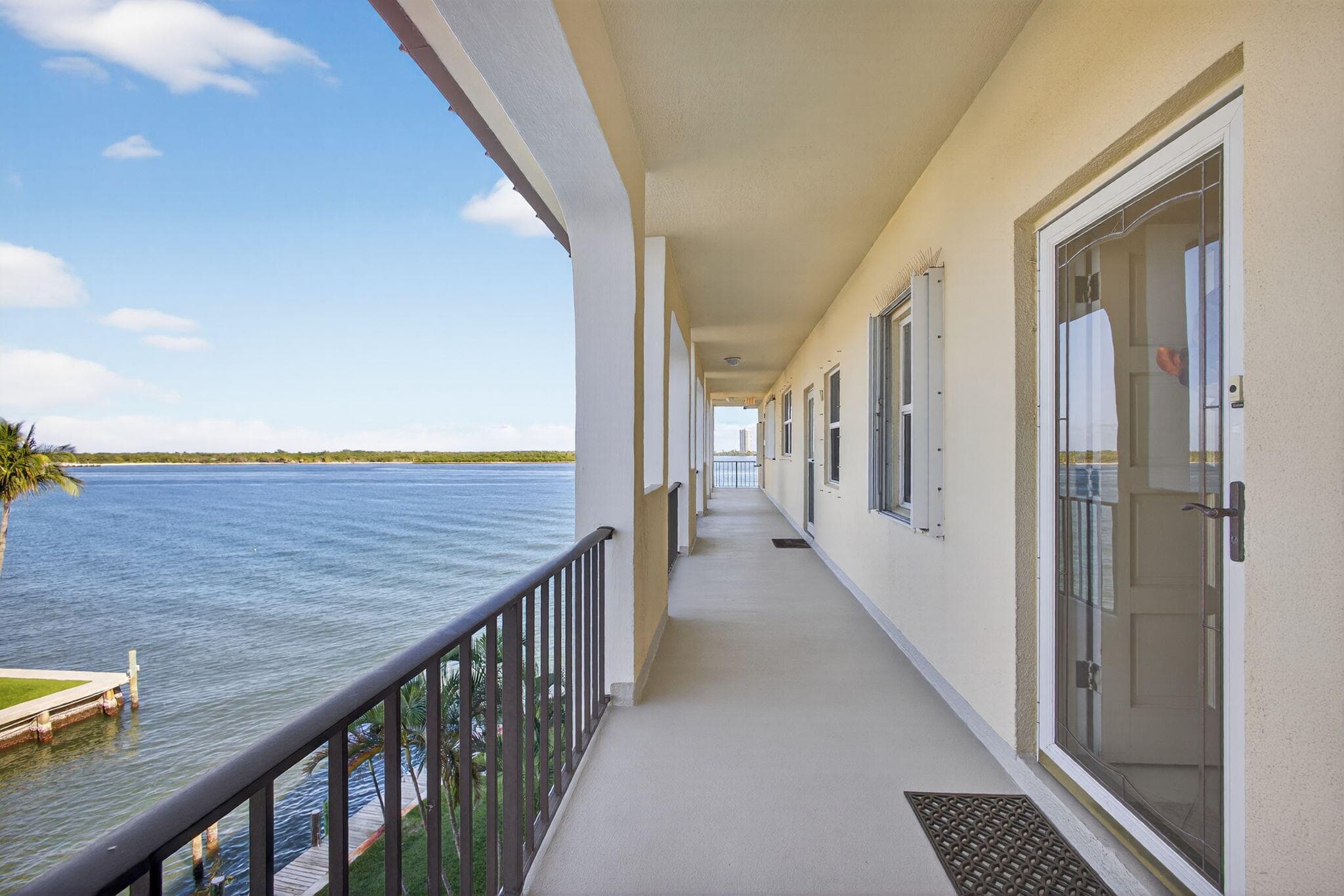 105 Paradise Harbour Boulevard 506, North Palm Beach, FL 33408 — photo 3 of 40