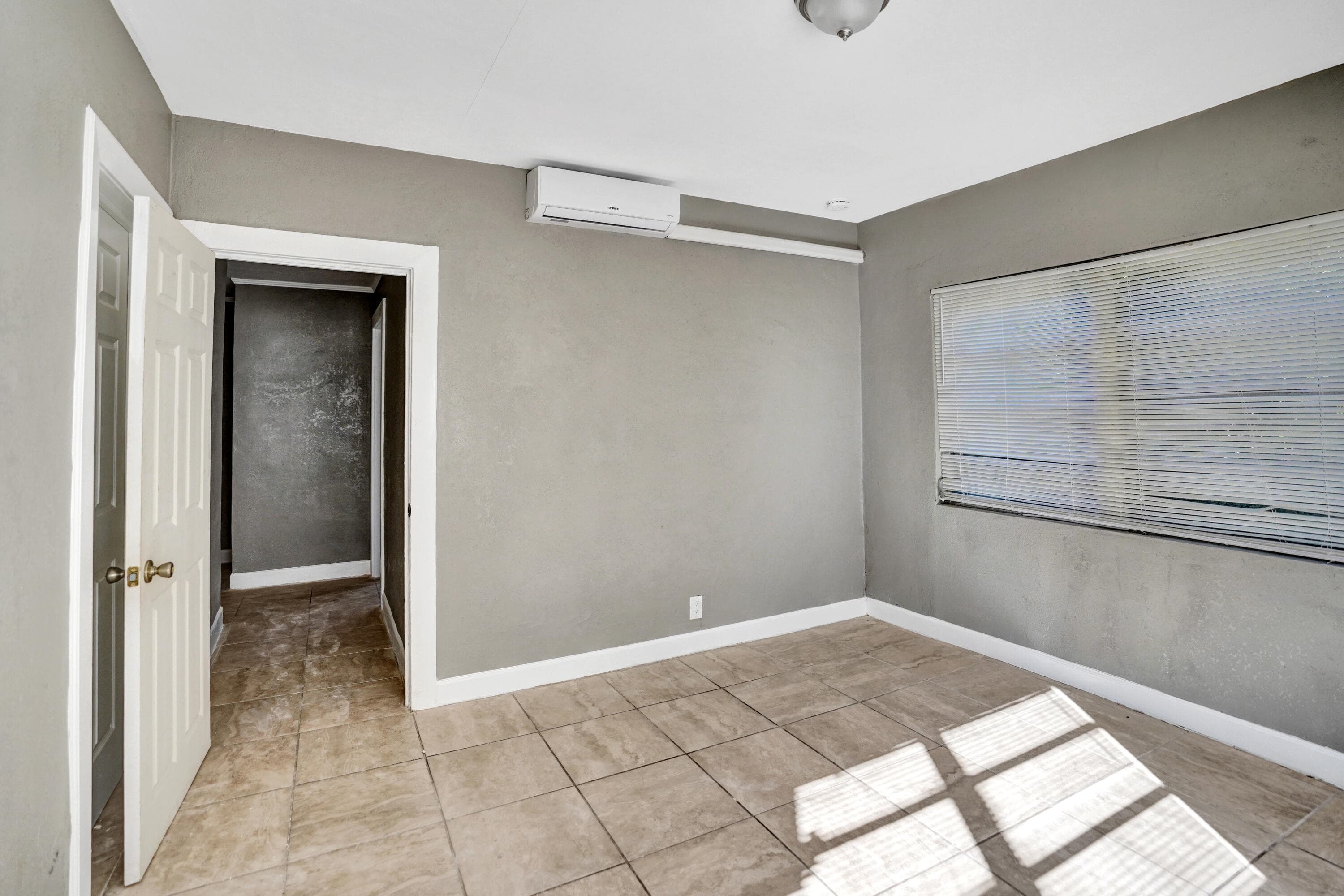 627 30th Street, West Palm Beach, FL 33407 — photo 43 of 65