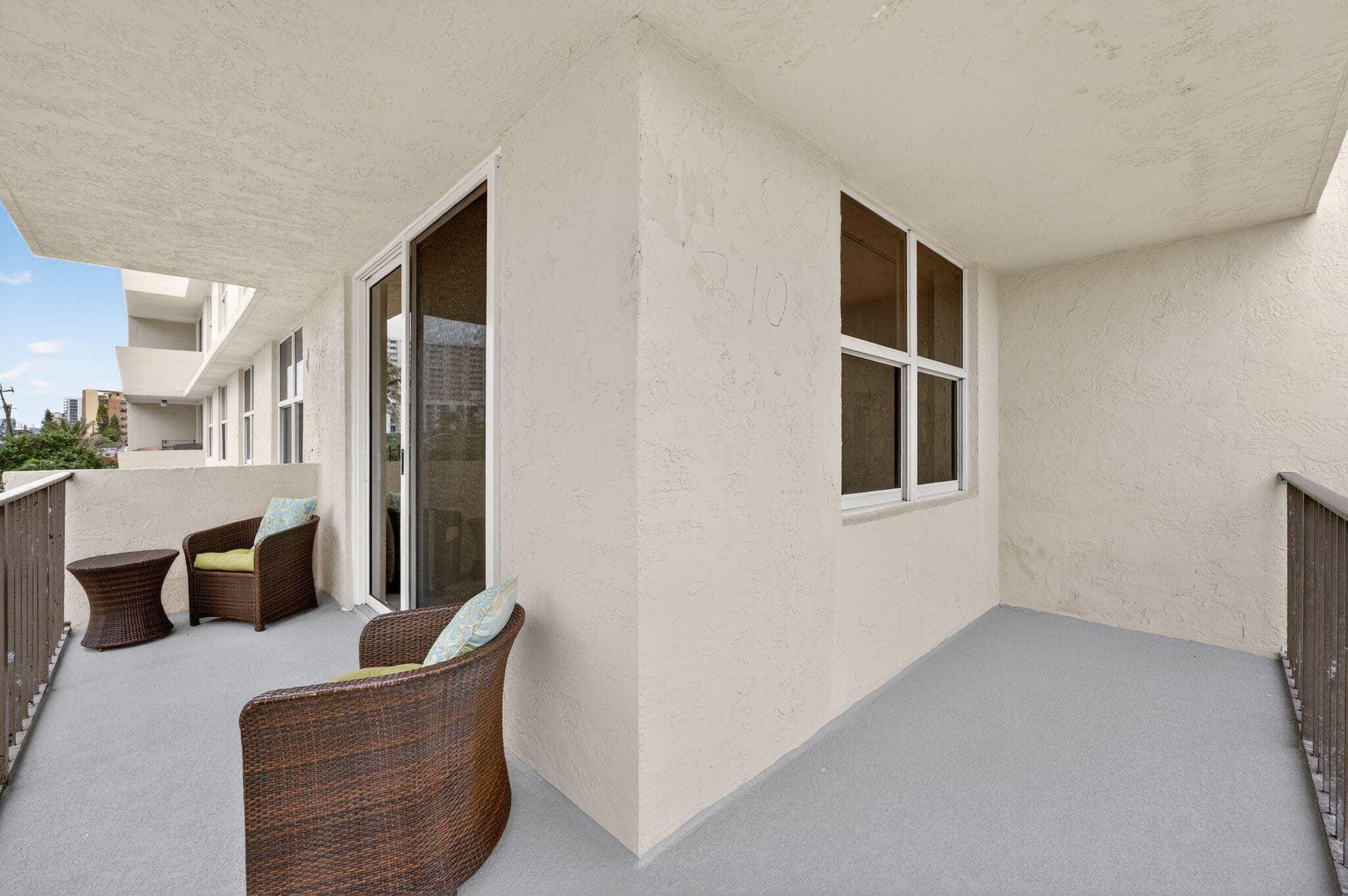 1009 N Ocean Boulevard 312, Pompano Beach, FL 33062 — photo 4 of 31