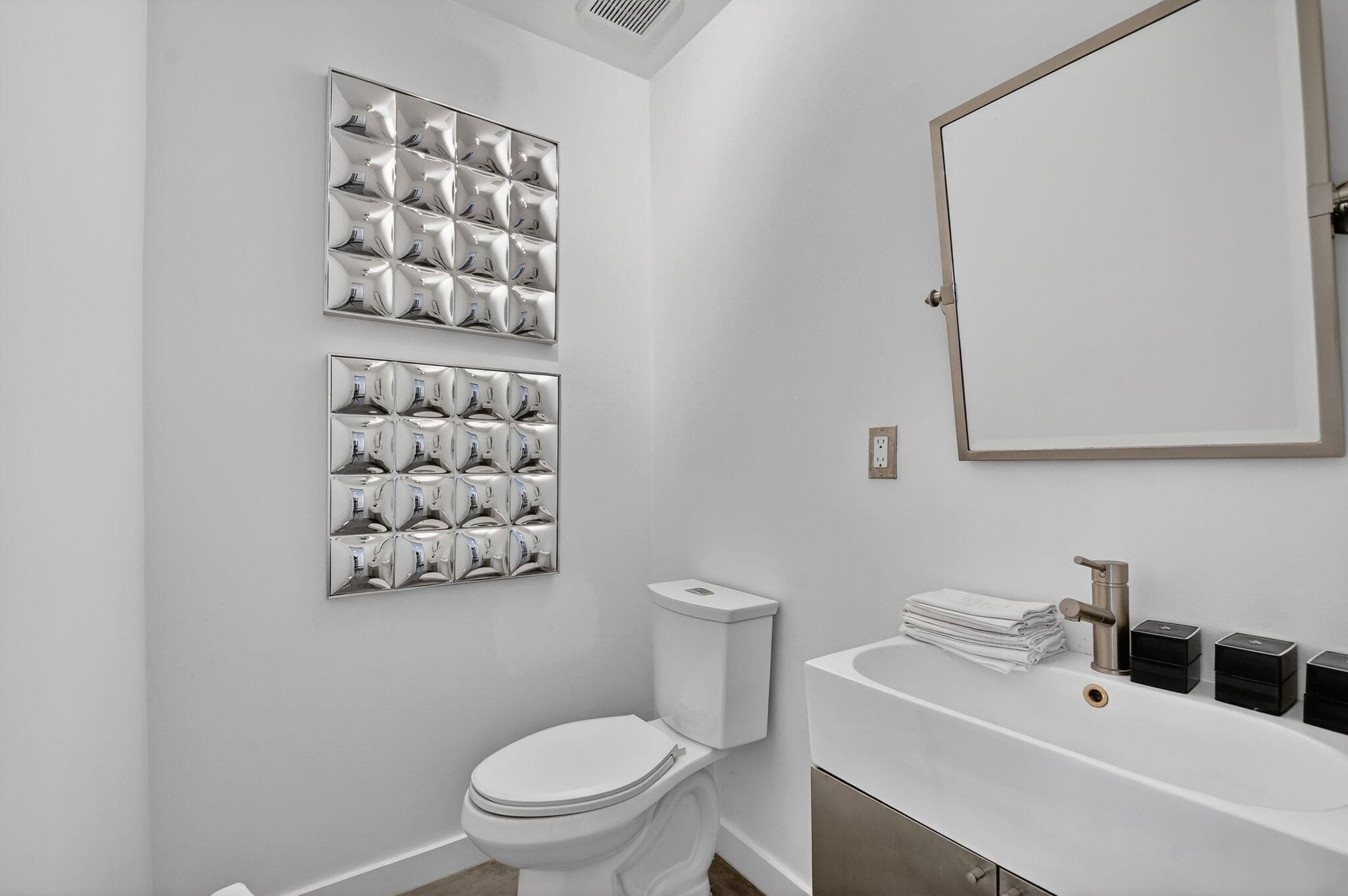 2275 S Ocean Boulevard 305n N11, Palm Beach, FL 33480 — photo 28 of 42
