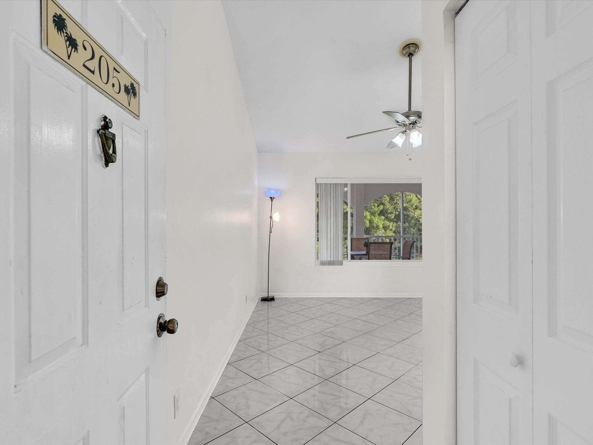 815 W Boynton Beach Boulevard 16-205, Boynton Beach, FL 33426 — photo 4 of 58