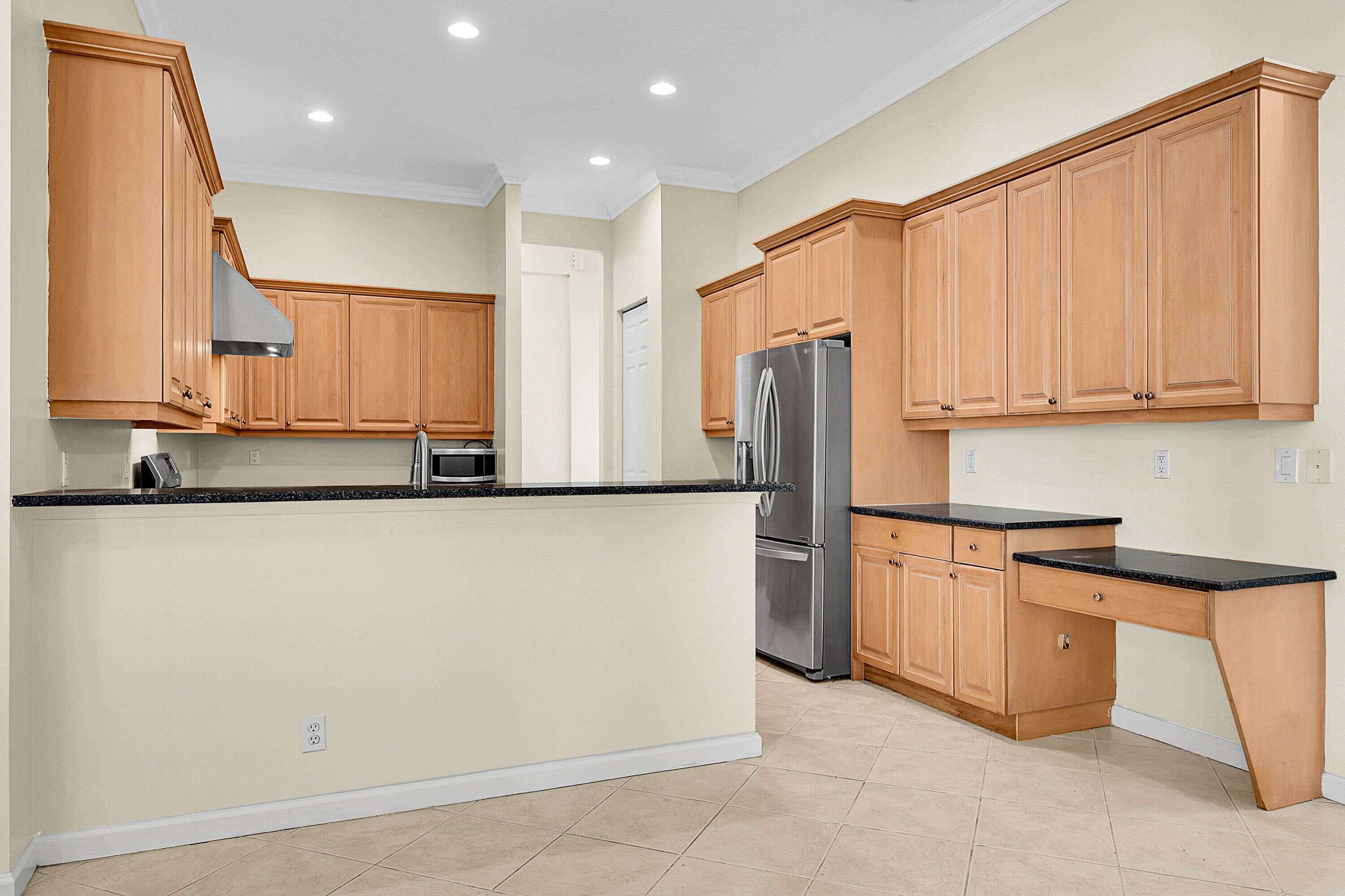 211 NW Pleasant Grove Way, Port St. Lucie, FL 34986 — photo 12 of 52