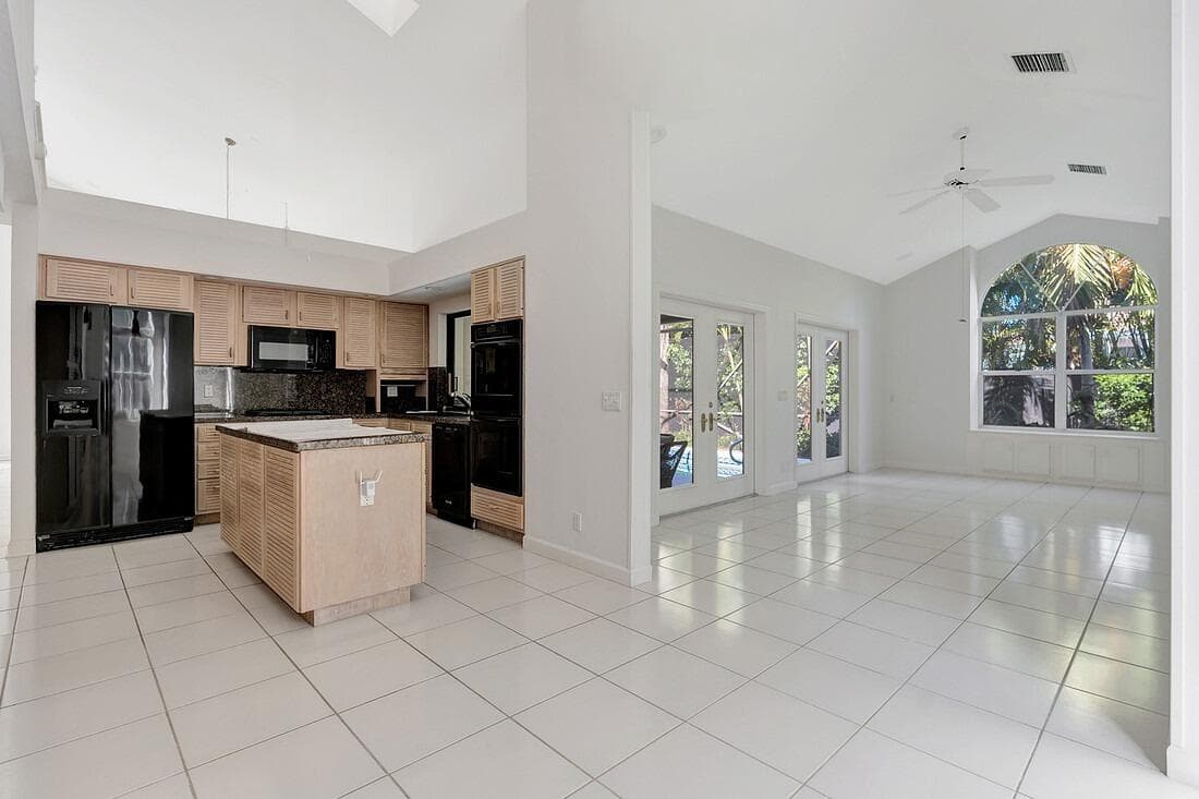 115 Olympus Way, Jupiter, FL 33477 — photo 12 of 44