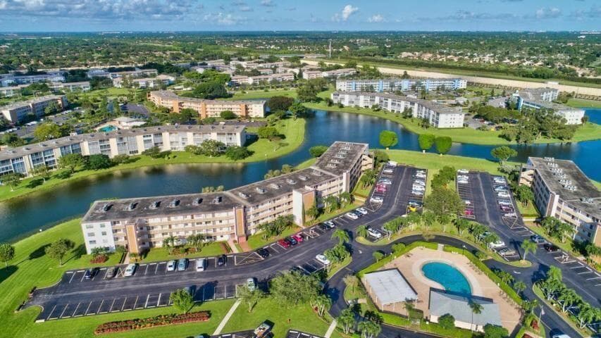147 Fanshaw D, Boca Raton, FL 33434 — photo 12 of 28