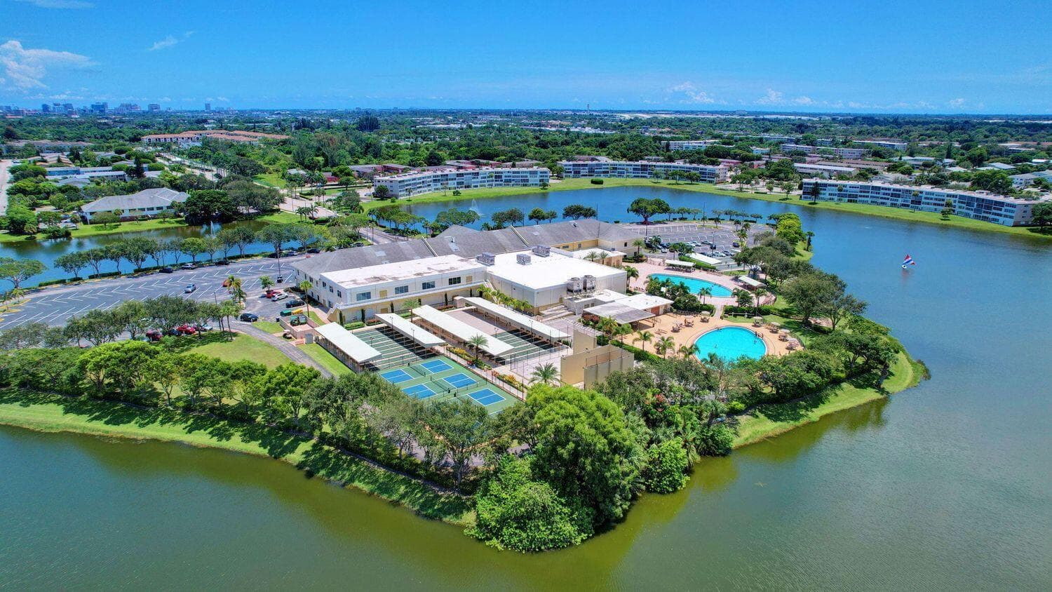 2 Golfs Edge D, West Palm Beach, FL 33417 — photo 18 of 31