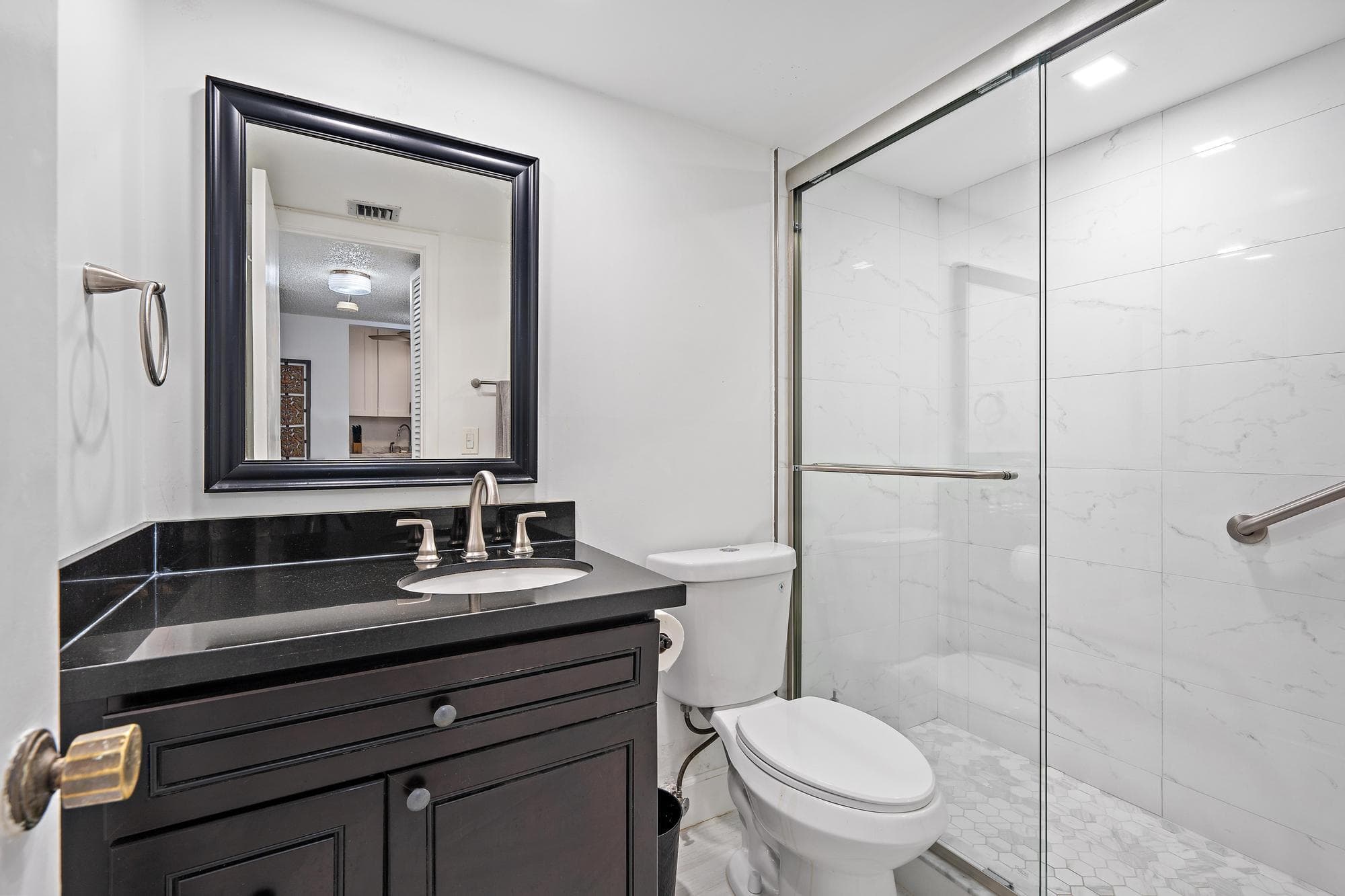 1516 S Lakeside Drive 207, Lake Worth Beach, FL 33460 — photo 3 of 25