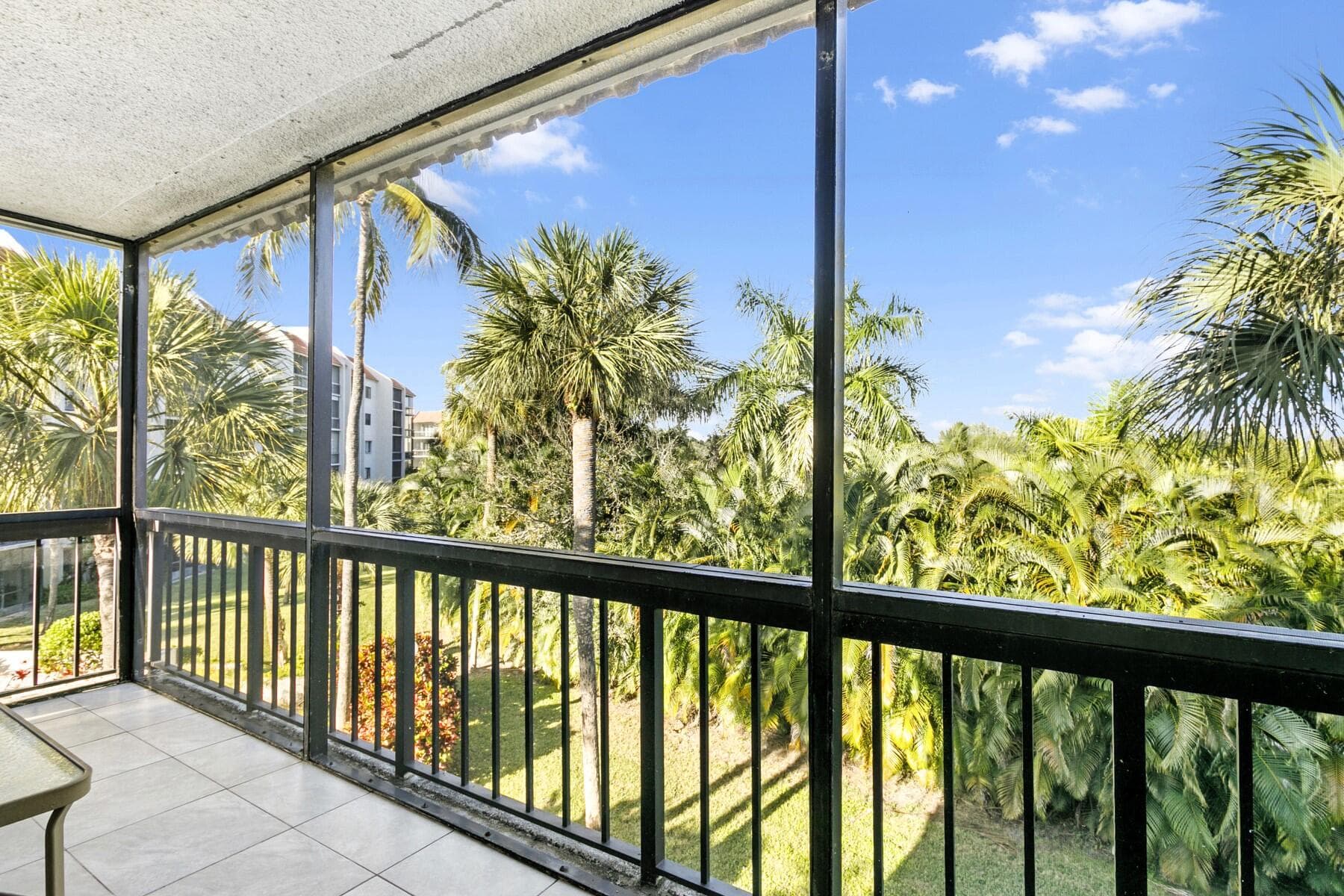 2550 Presidential Way 301, West Palm Beach, FL 33401 — photo 26 of 43