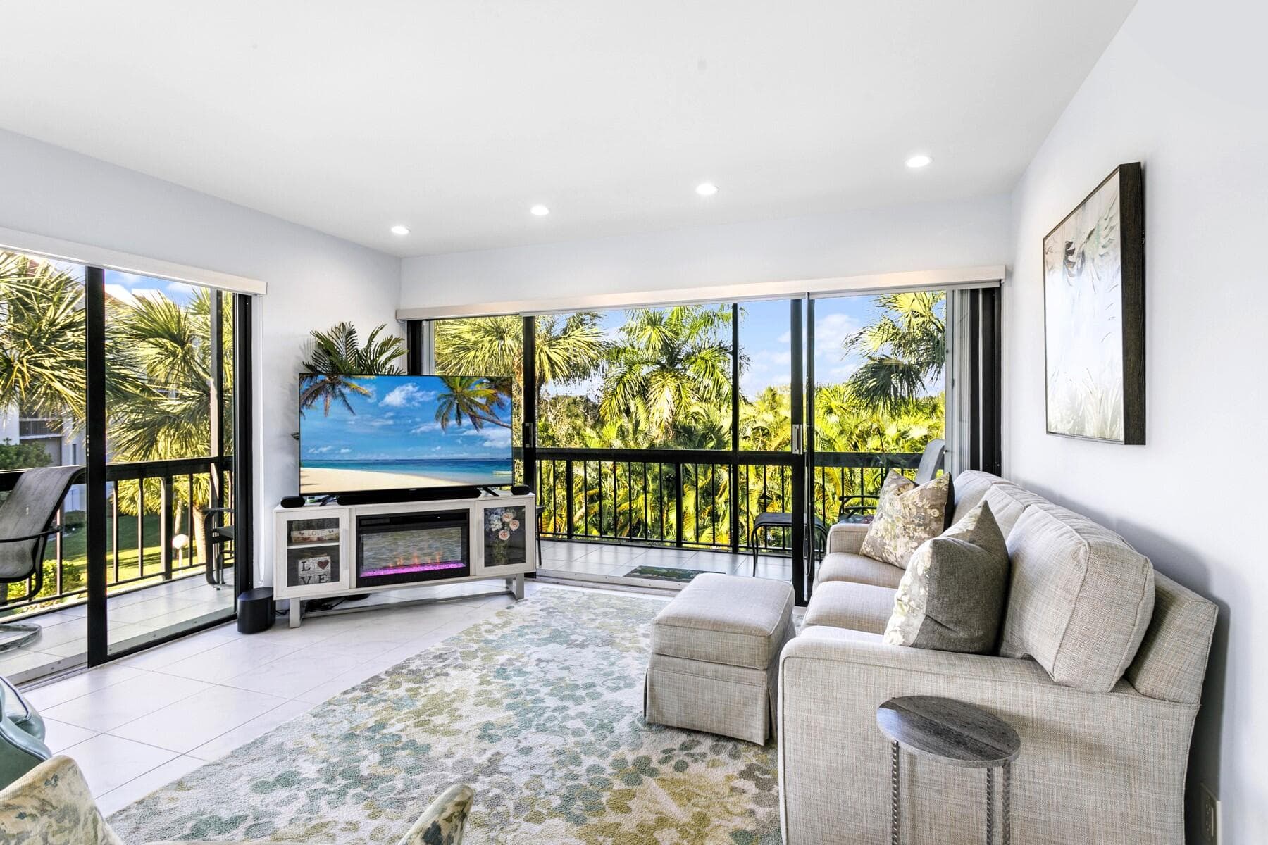 2550 Presidential Way 301, West Palm Beach, FL 33401 — photo 13 of 43