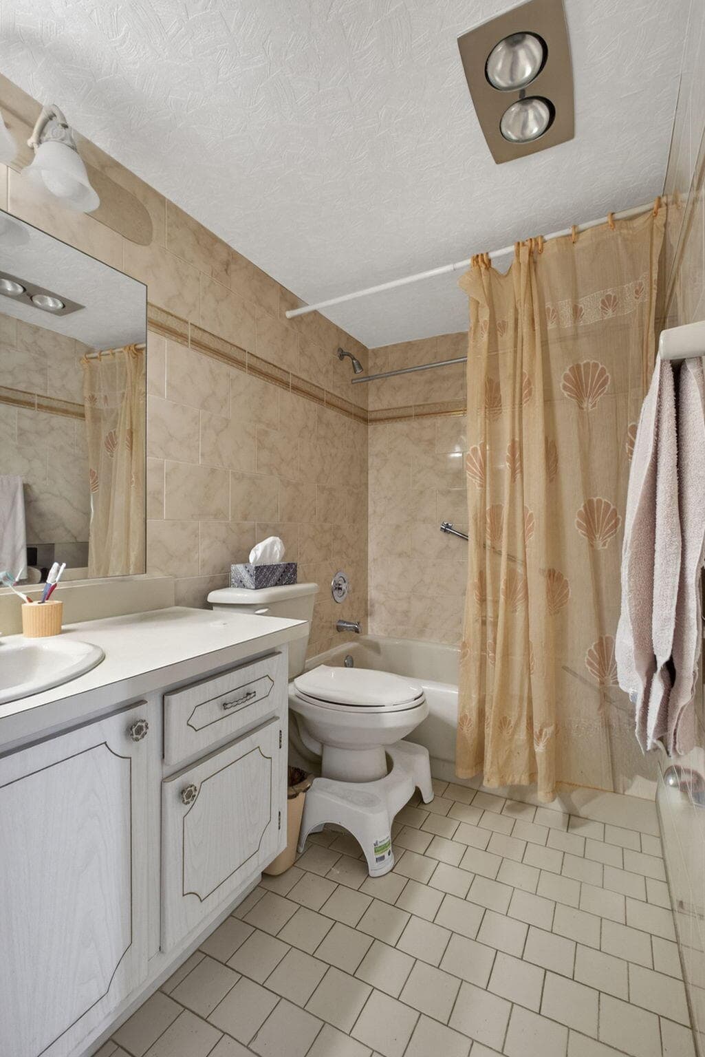 330 Wellington G, West Palm Beach, FL 33417 — photo 14 of 39