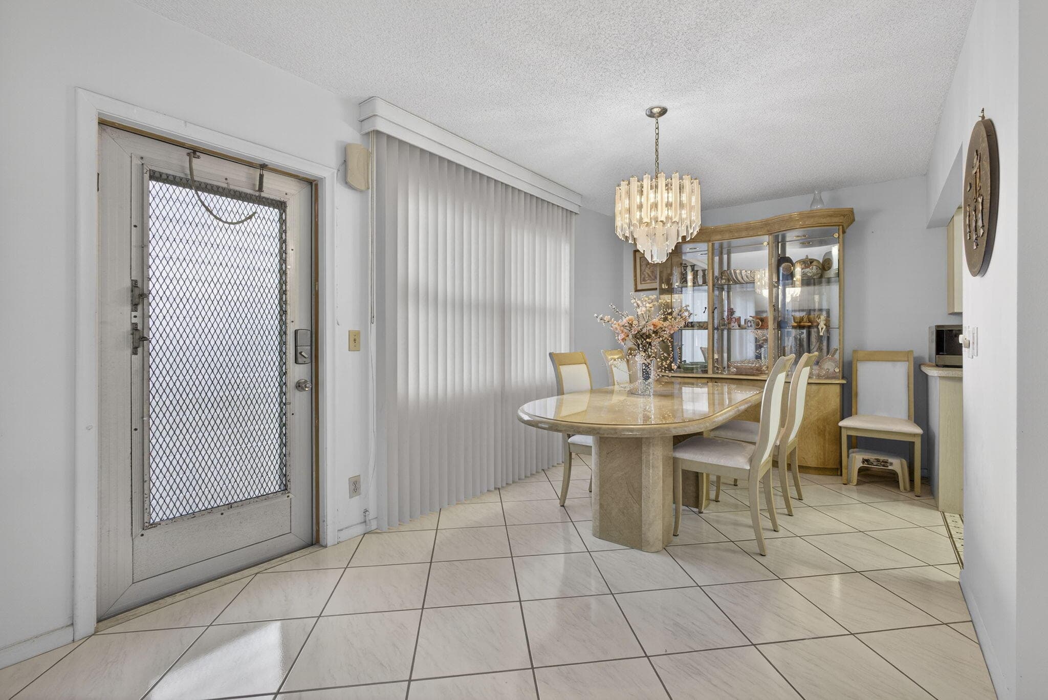 330 Wellington G, West Palm Beach, FL 33417 — photo 4 of 39