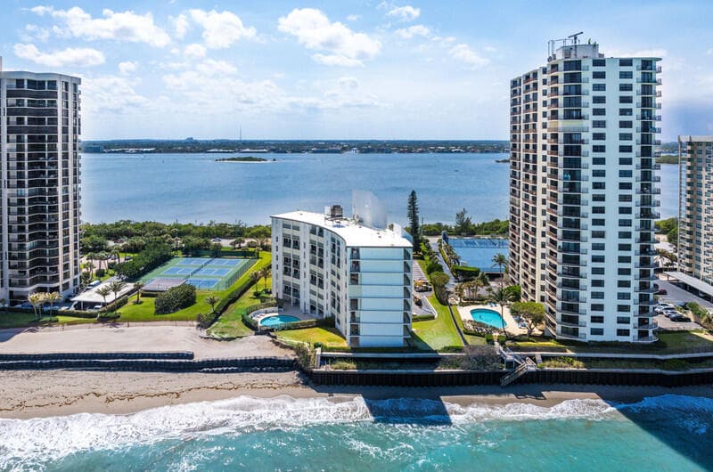 5400 N Ocean Drive 7b, Singer Island, FL 33404 — photo 4 of 49