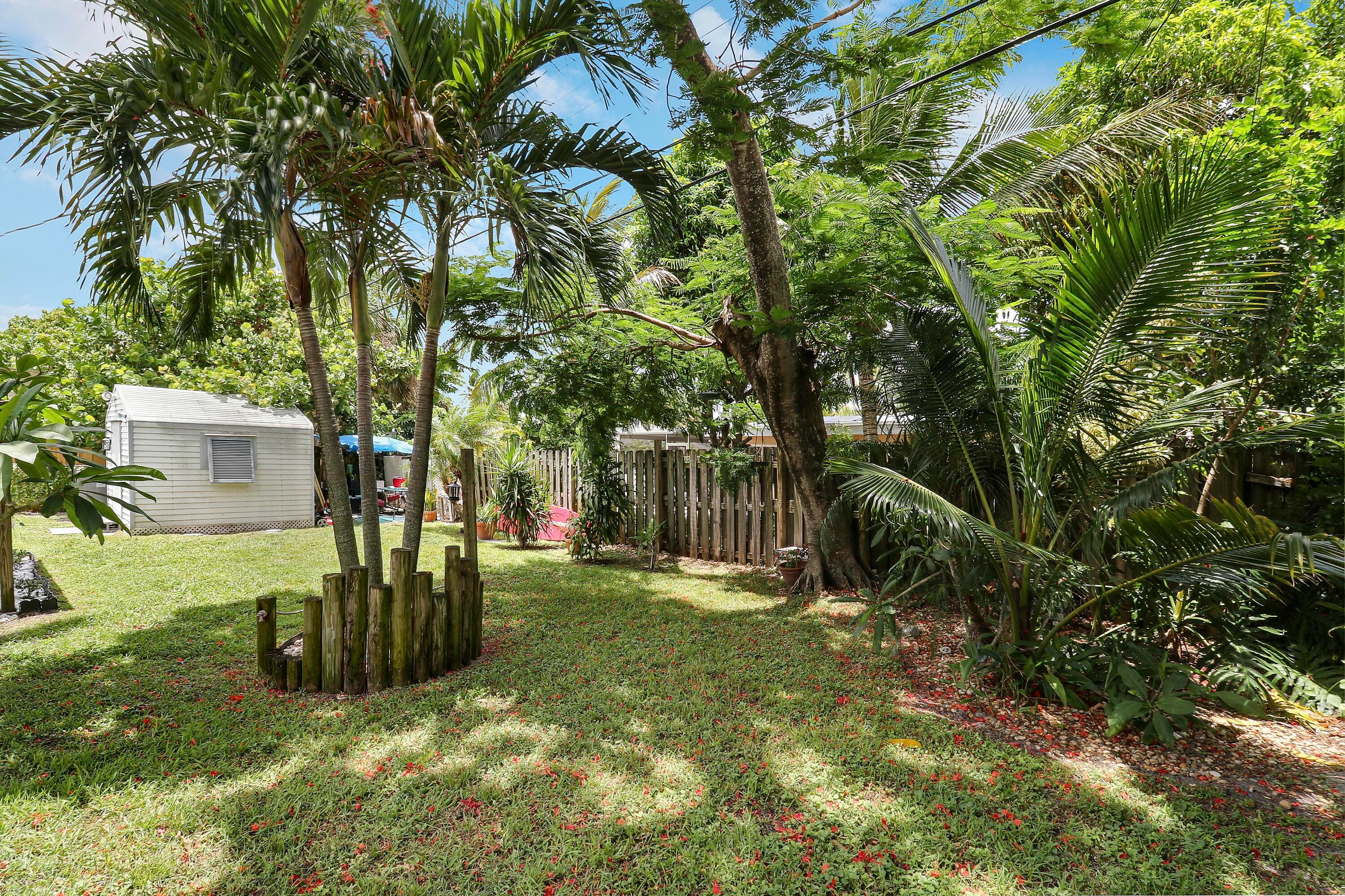9277 Bloomfield Drive, Palm Beach Gardens, FL 33410 — photo 27 of 29