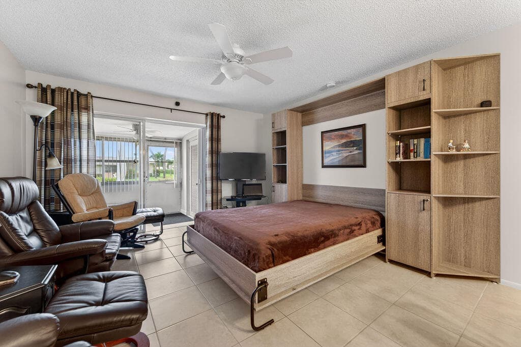 2971 W Crosley Drive F, West Palm Beach, FL 33415 — photo 8 of 33