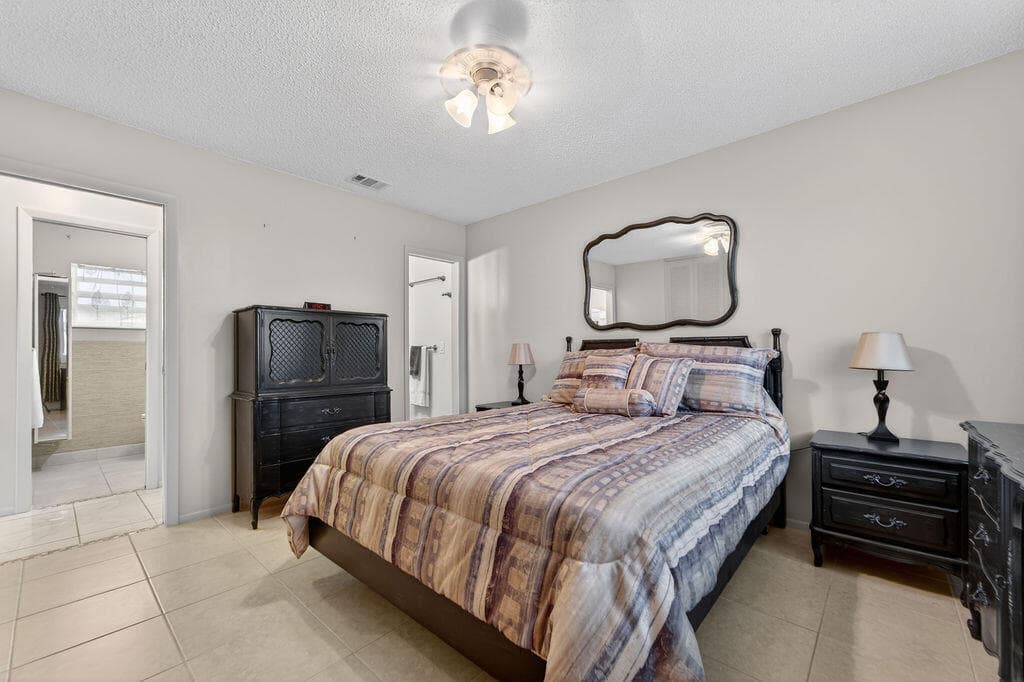 2971 W Crosley Drive F, West Palm Beach, FL 33415 — photo 15 of 33