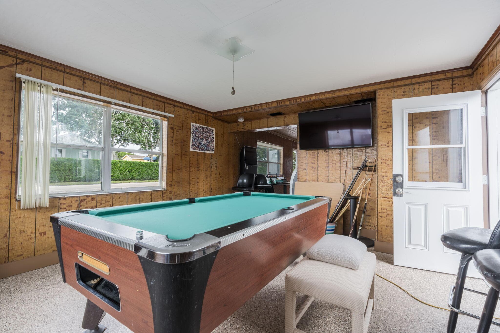 945 Miner Road, Lake Worth, FL 33462 — photo 20 of 102