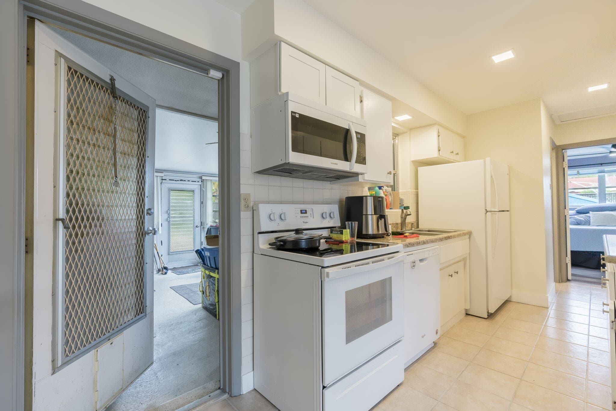 945 Miner Road, Lake Worth, FL 33462 — photo 47 of 102
