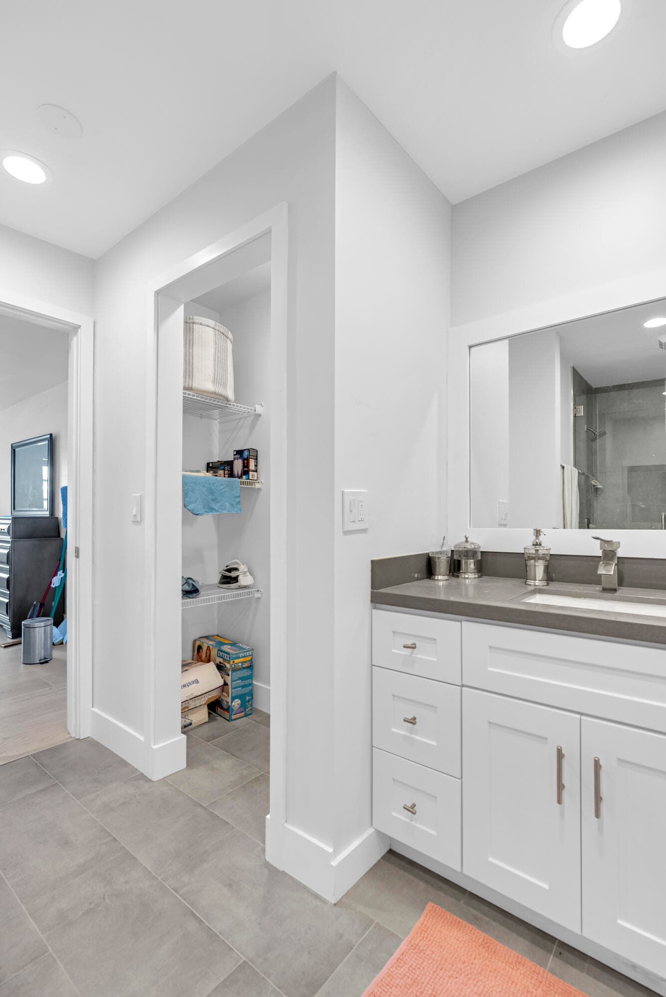 6487 Bay Club Drive 4, Fort Lauderdale, FL 33308 — photo 17 of 49