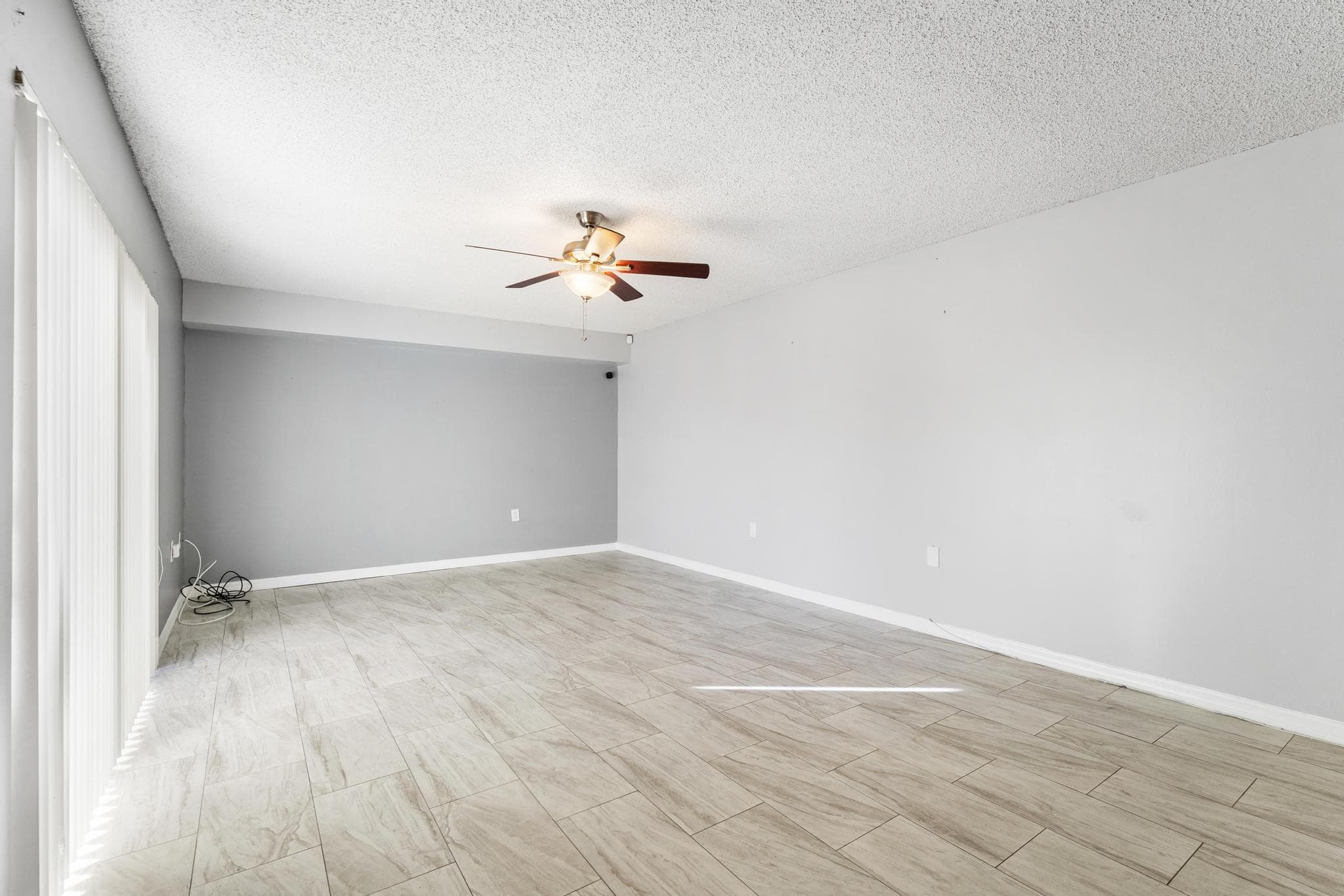 2410 24th Way, West Palm Beach, FL 33407 — photo 7 of 46