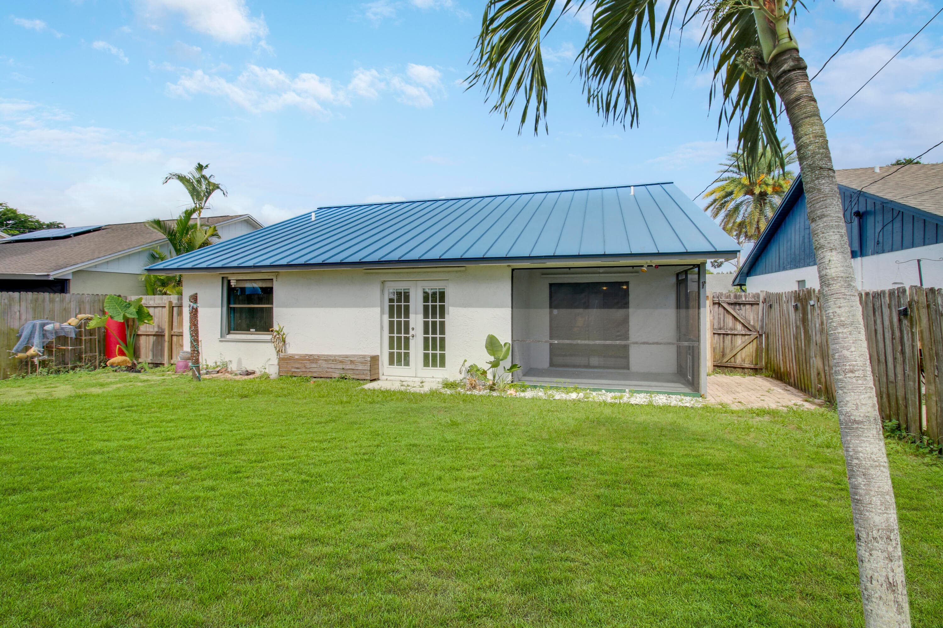 5929 SE Collins Avenue, Stuart, FL 34997 — photo 28 of 37