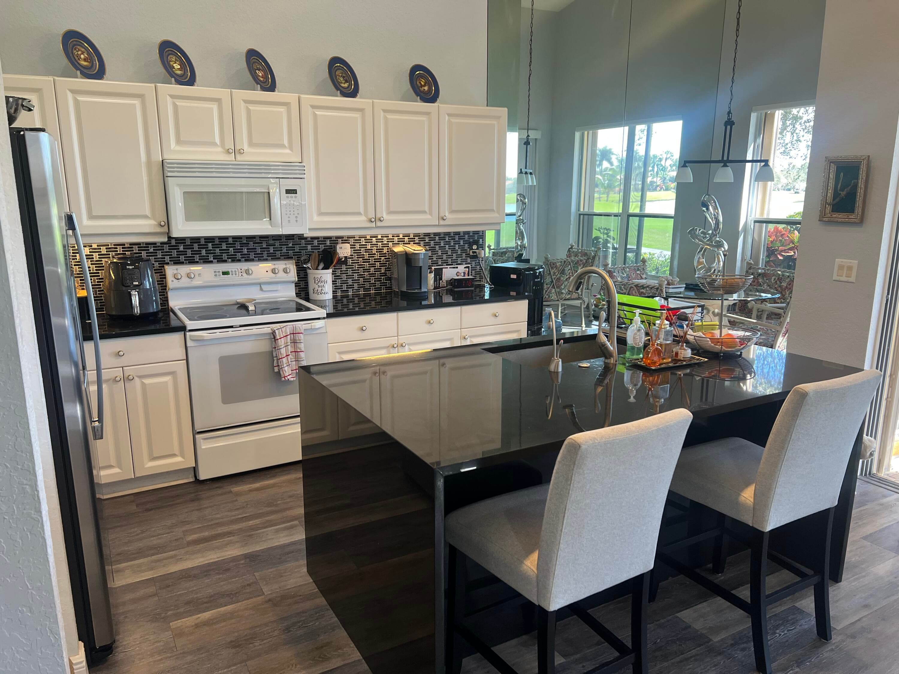 4194 Imperial Isle Drive, Lake Worth, FL 33449 — photo 18 of 54
