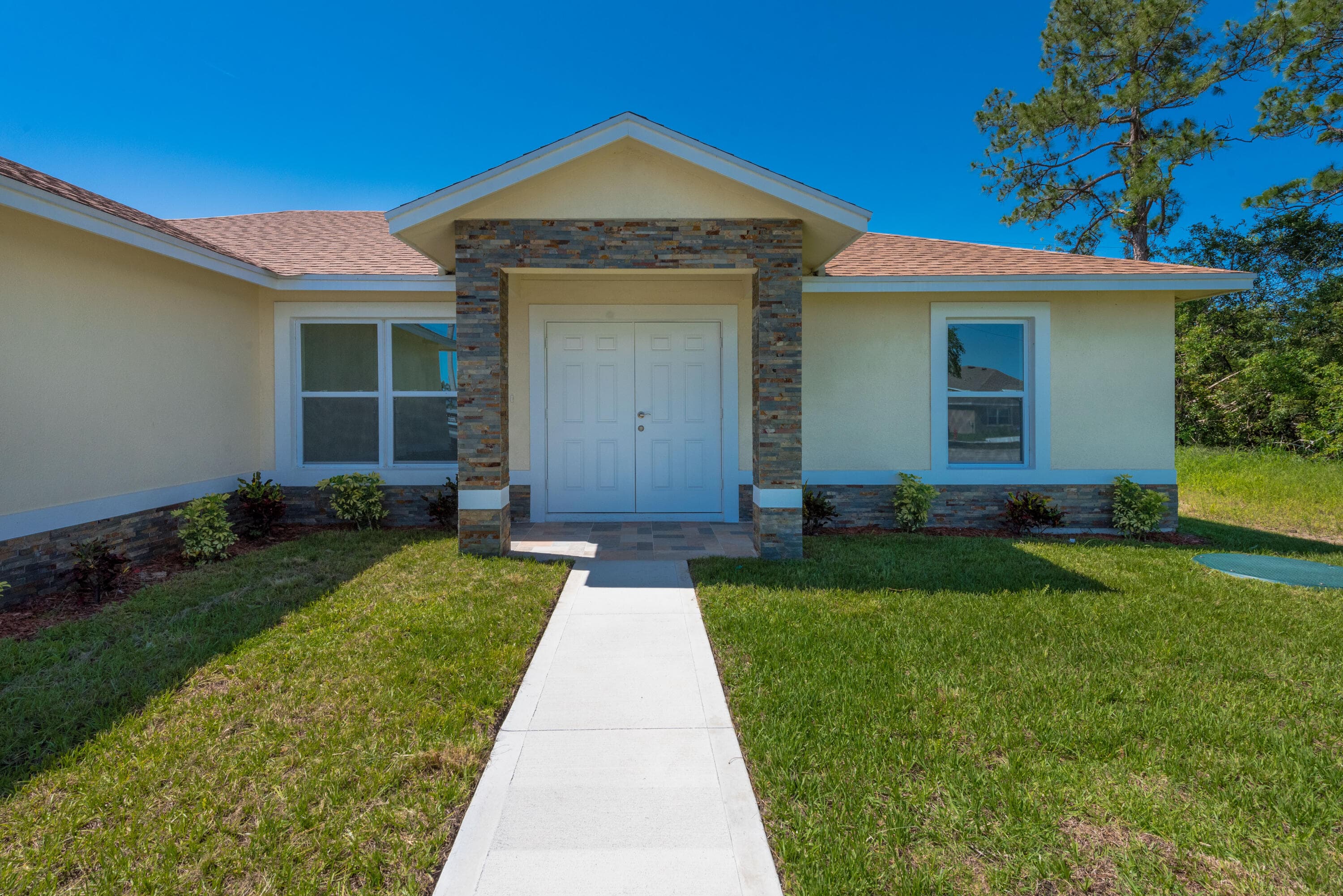 122 SW Becker Road, Port St. Lucie, FL 34953 — photo 5 of 33