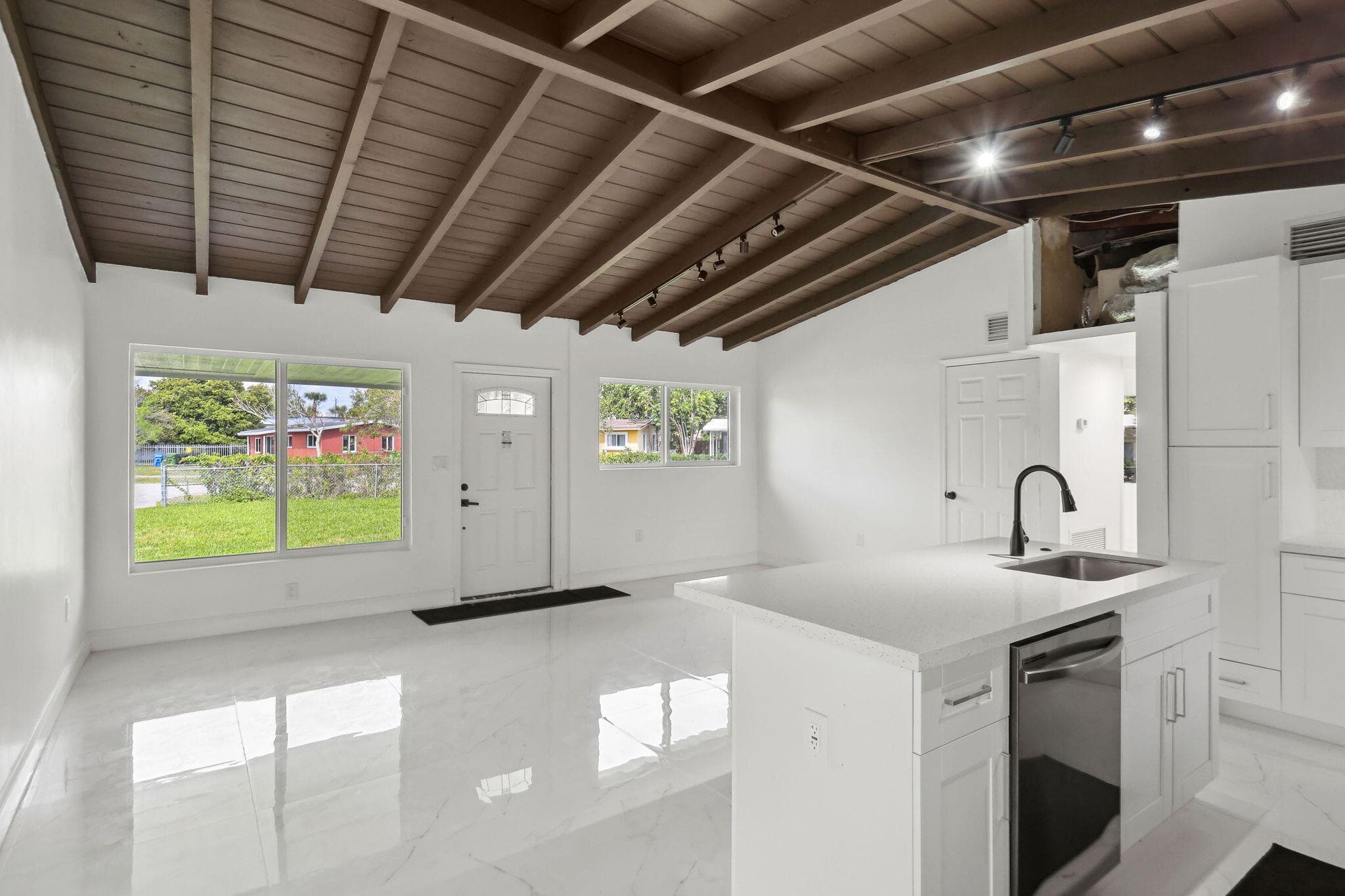 1530 NW 18th Court, Fort Lauderdale, FL 33311 — photo 12 of 26