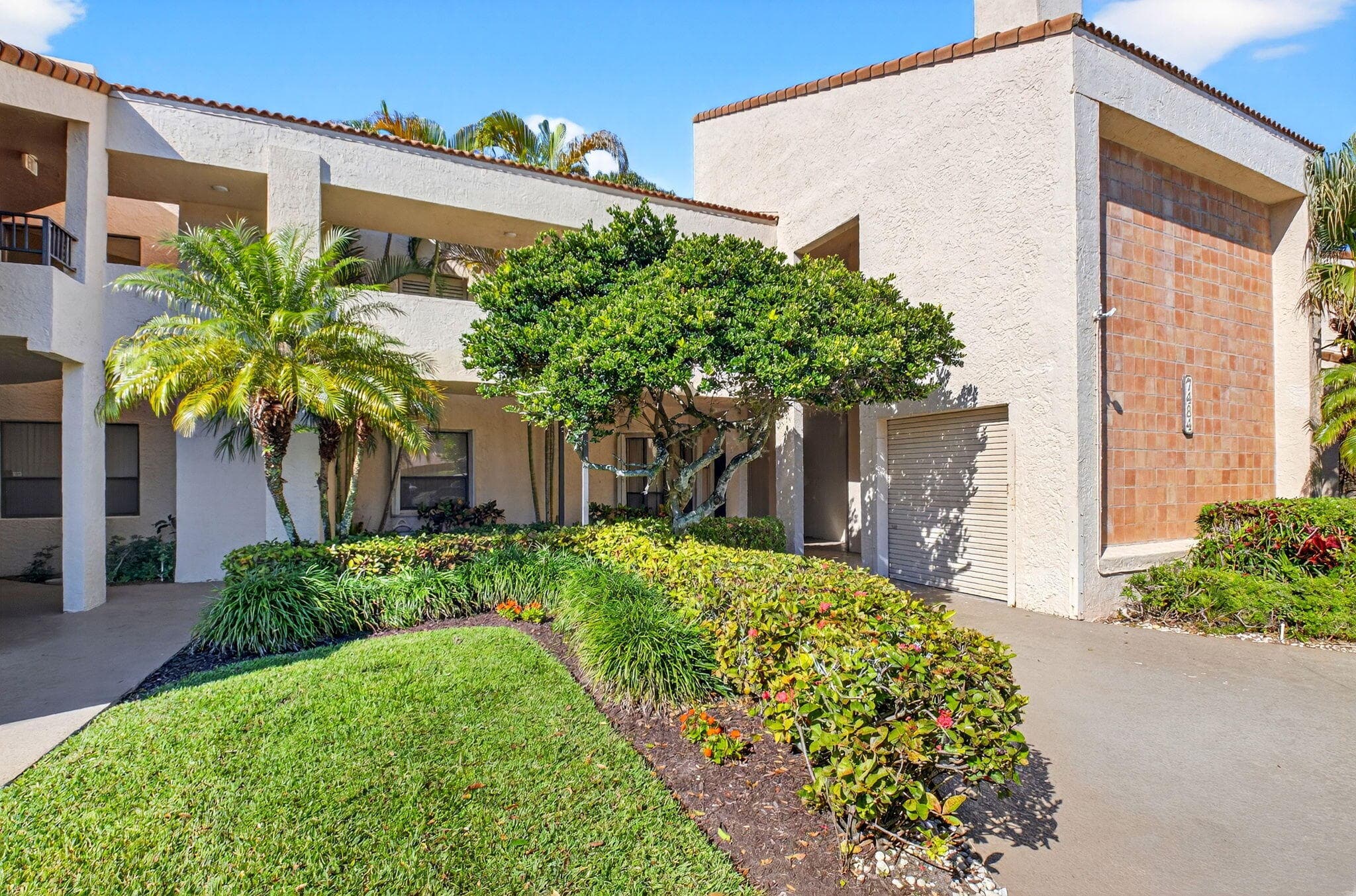 7484 La Paz Boulevard 103, Boca Raton, FL 33433 — photo 35 of 50