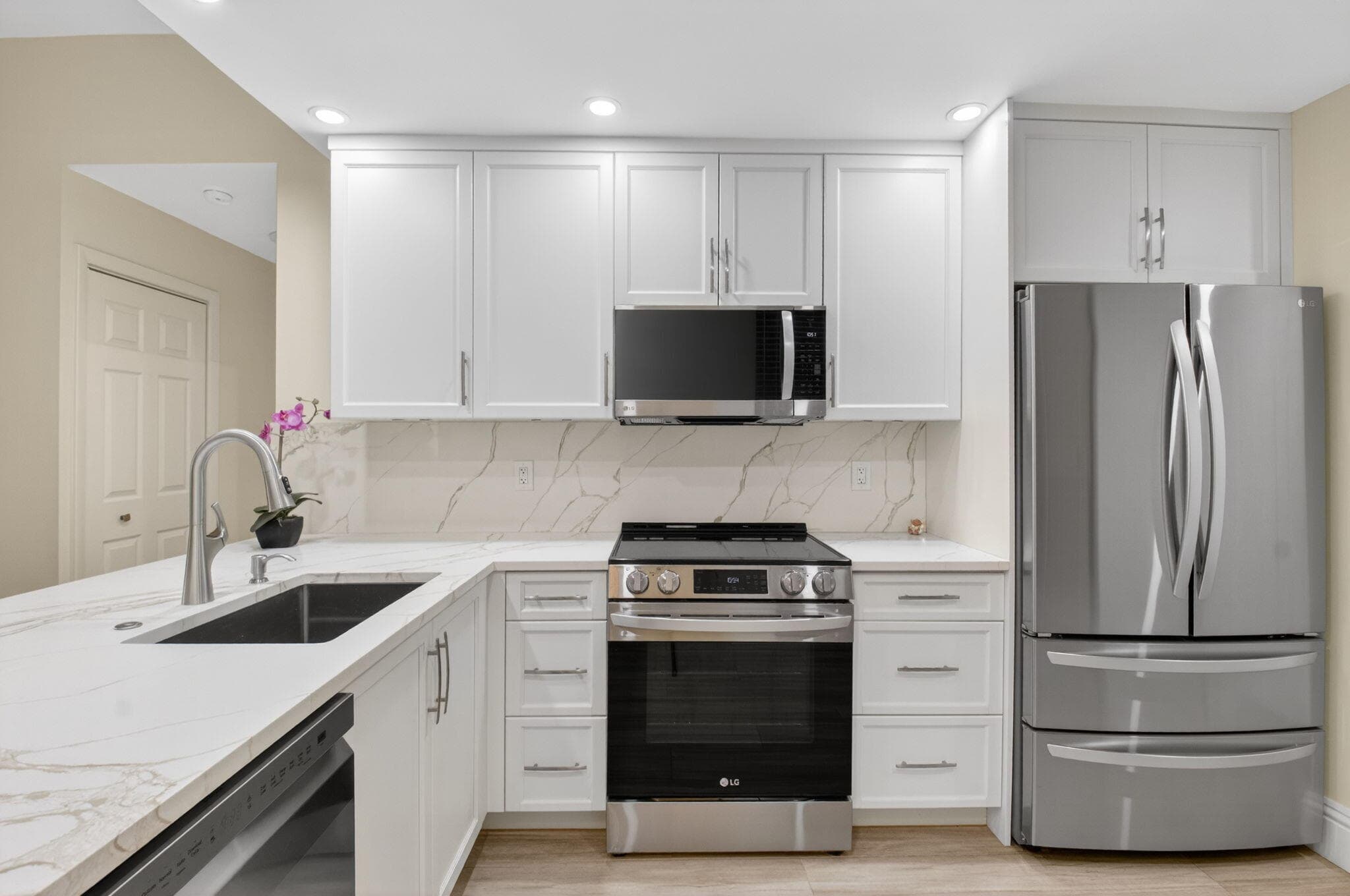 7484 La Paz Boulevard 103, Boca Raton, FL 33433 — photo 15 of 50