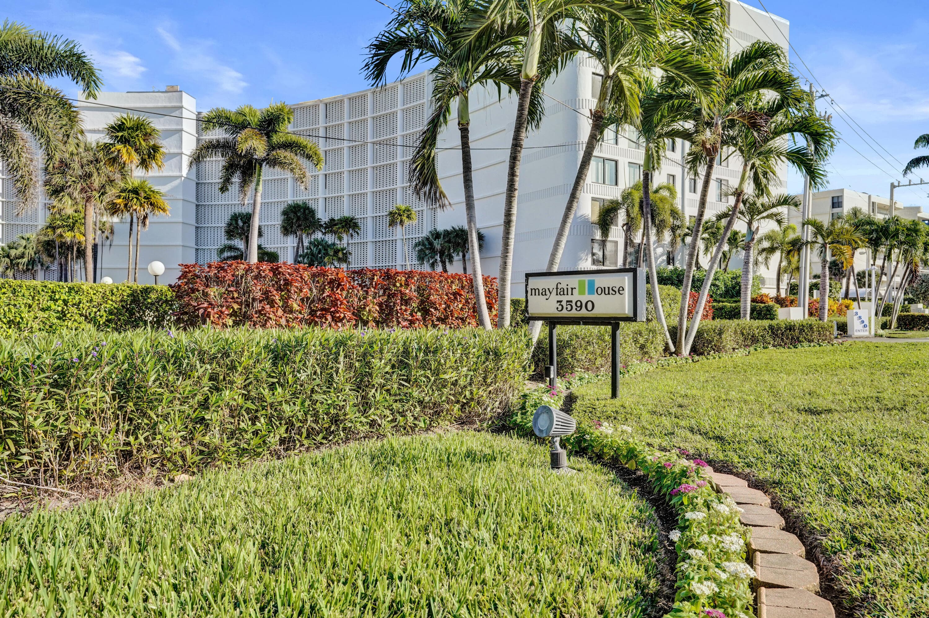 3590 S Ocean Boulevard 809, South Palm Beach, FL 33480 — photo 65 of 84