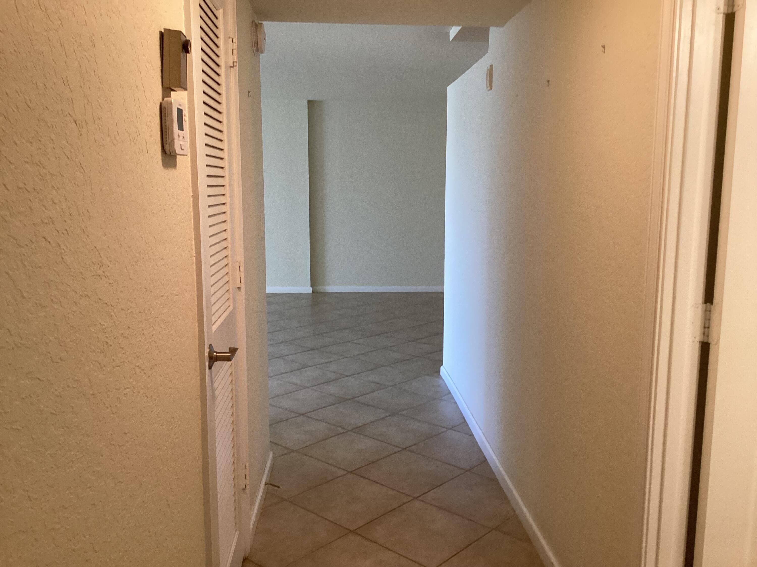 1000 Spanish River Road 3k, Boca Raton, FL 33432 — photo 10 of 32