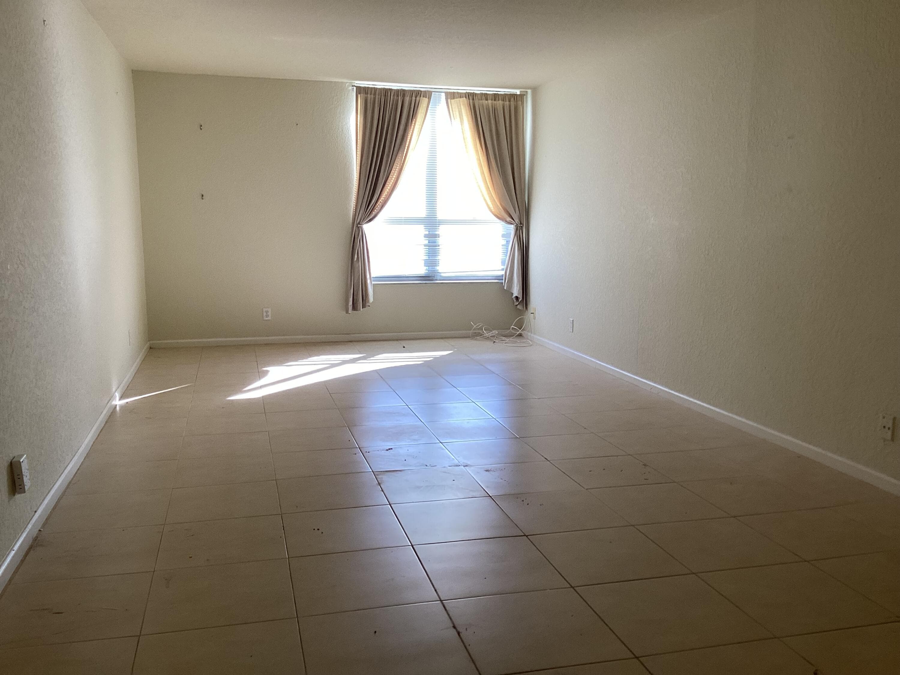 1000 Spanish River Road 3k, Boca Raton, FL 33432 — photo 15 of 32