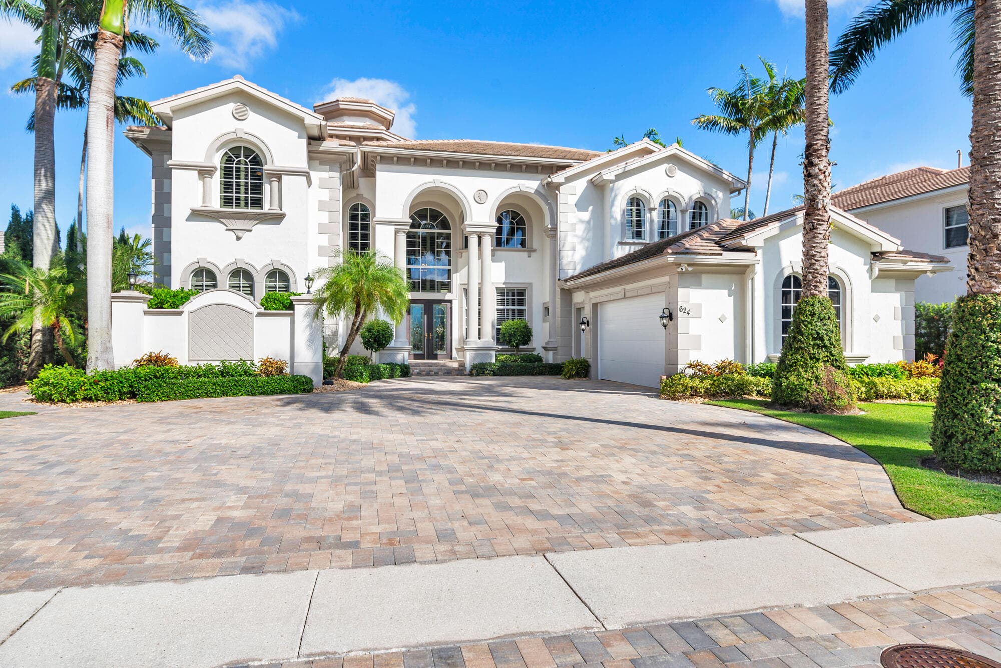624 Hermitage Circle, Palm Beach Gardens, FL 33410 — photo 1 of 60