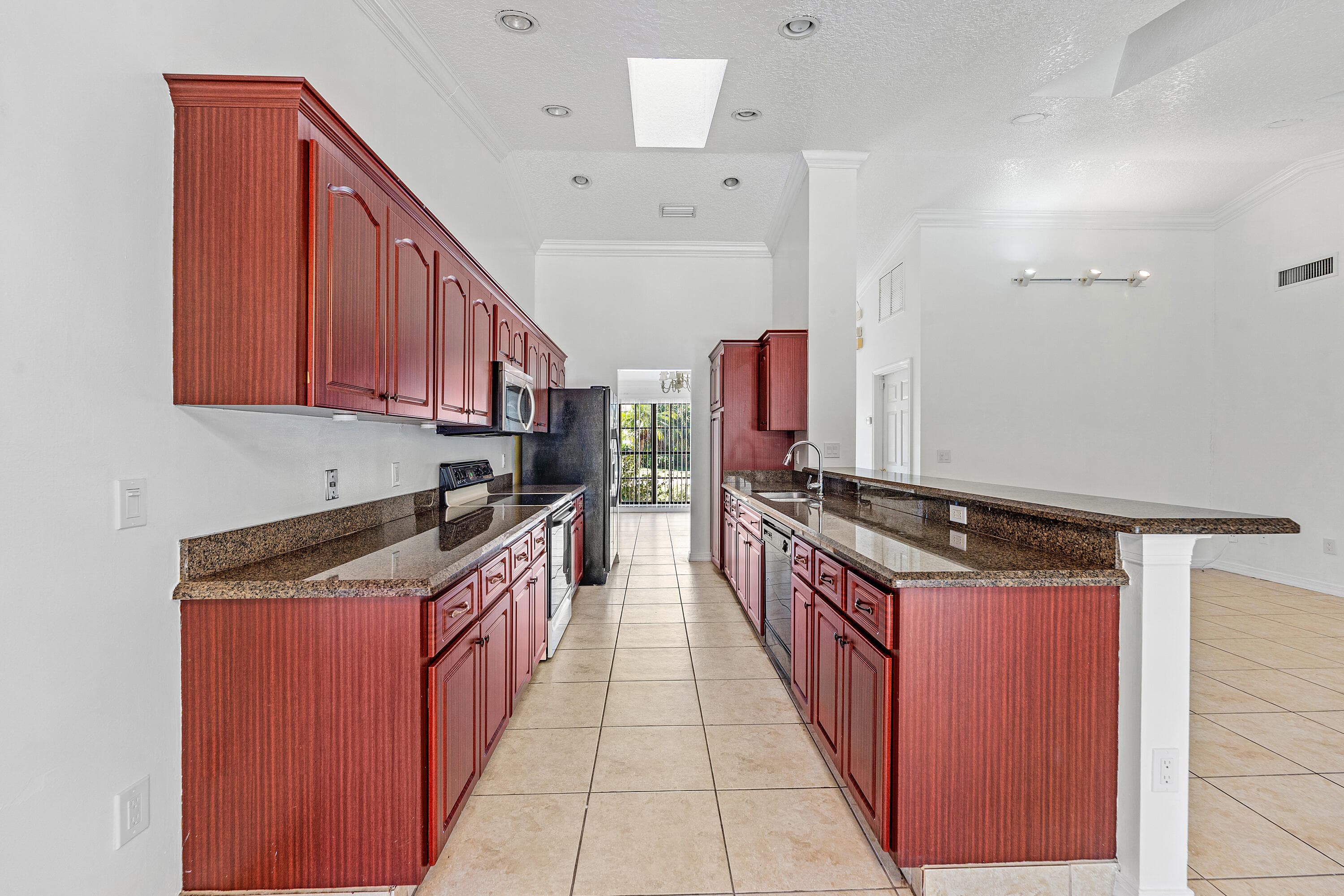 2057 Amesbury Circle, Wellington, FL 33414 — photo 13 of 33