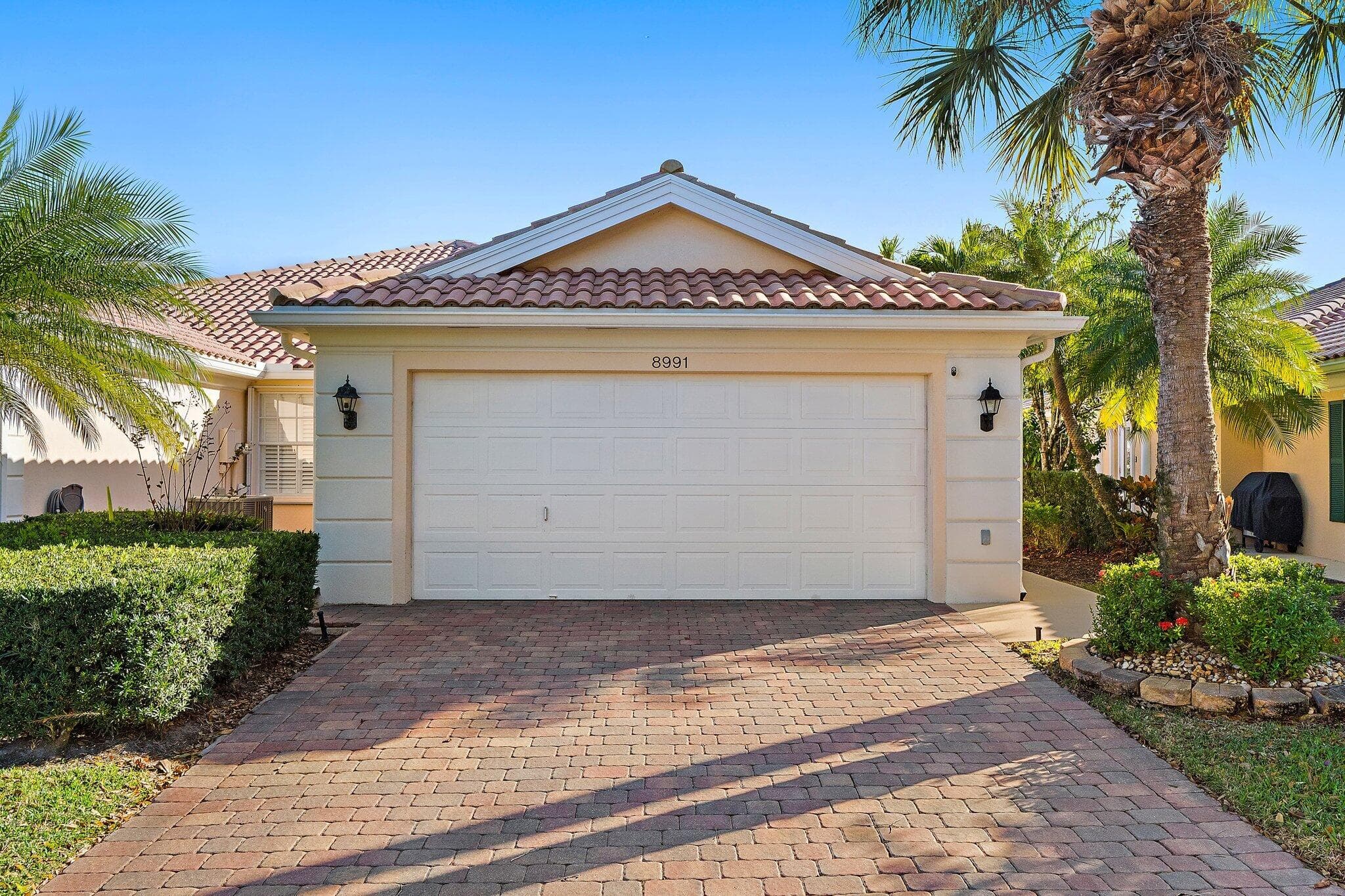 8991 SE Eldorado Way, Hobe Sound, FL 33455 — photo 9 of 41