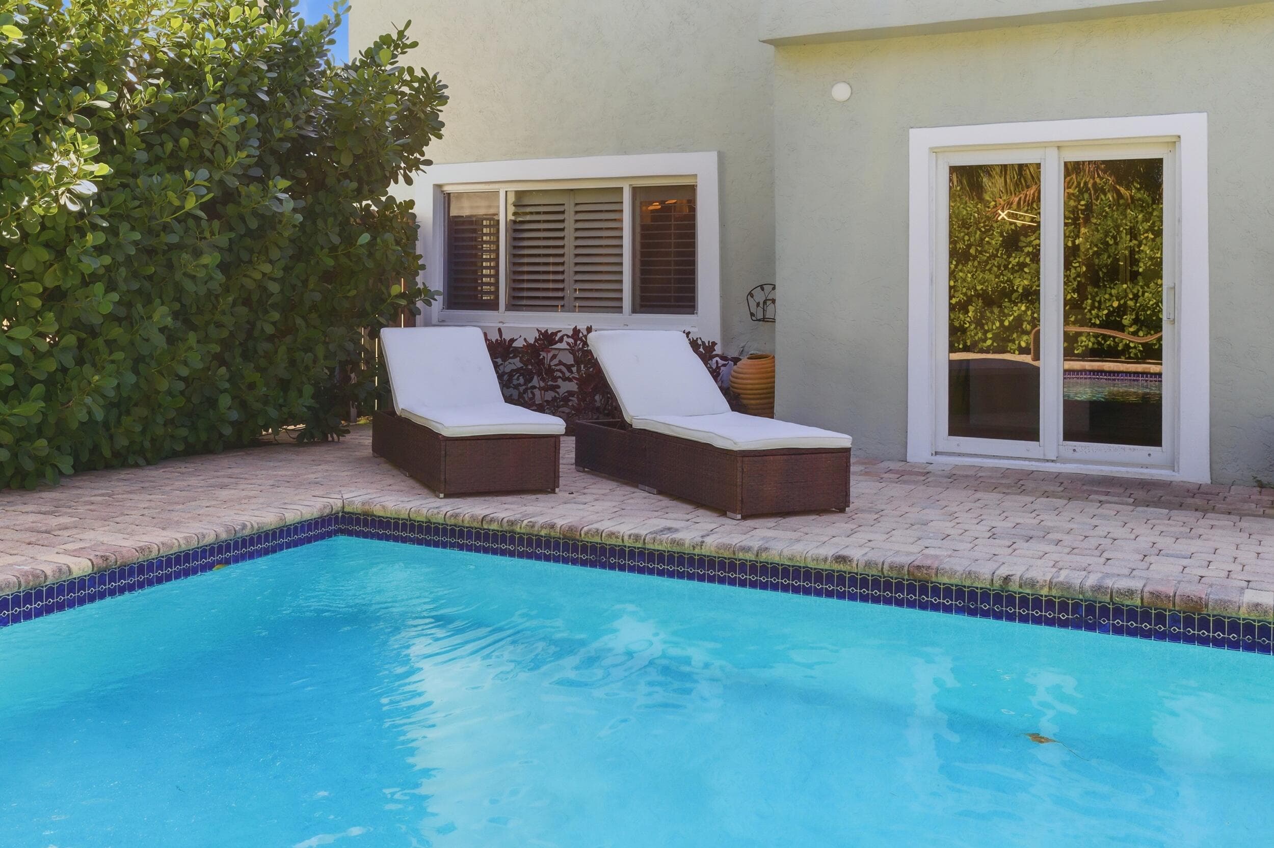 921 Ortega Road, West Palm Beach, FL 33405 — photo 45 of 60