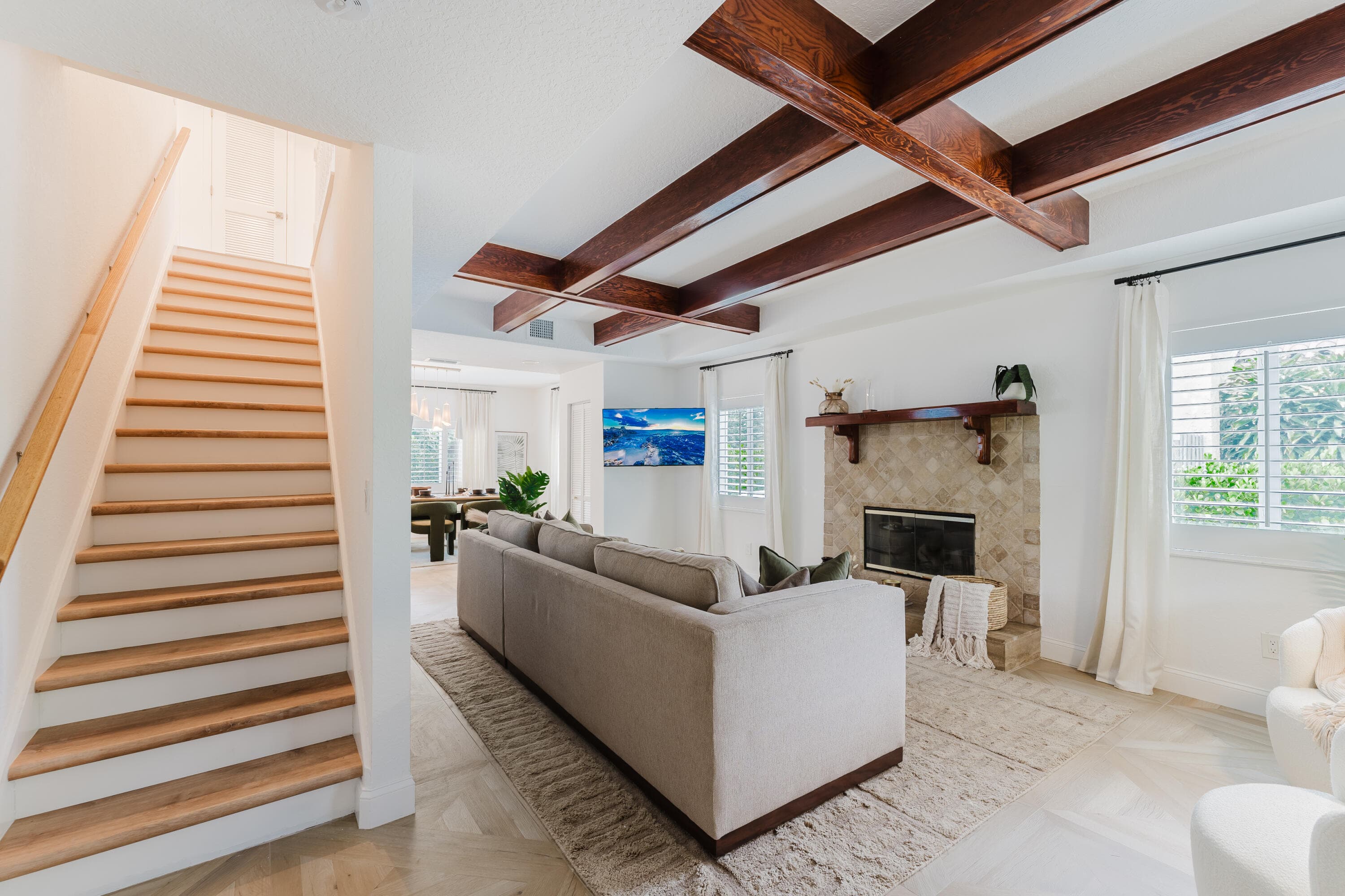 921 Ortega Road, West Palm Beach, FL 33405 — photo 6 of 60